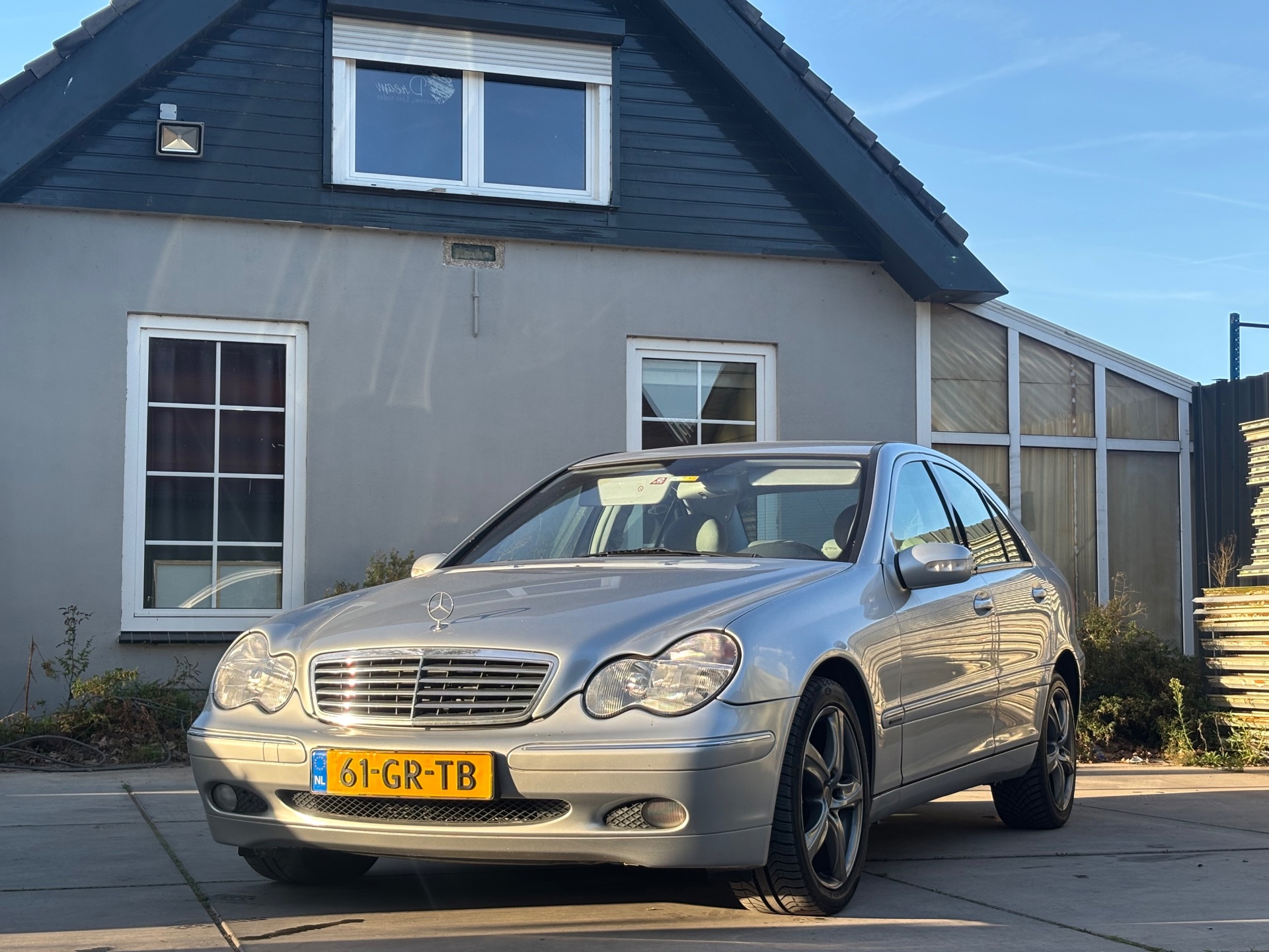 Foto van Mercedes-Benz C 180