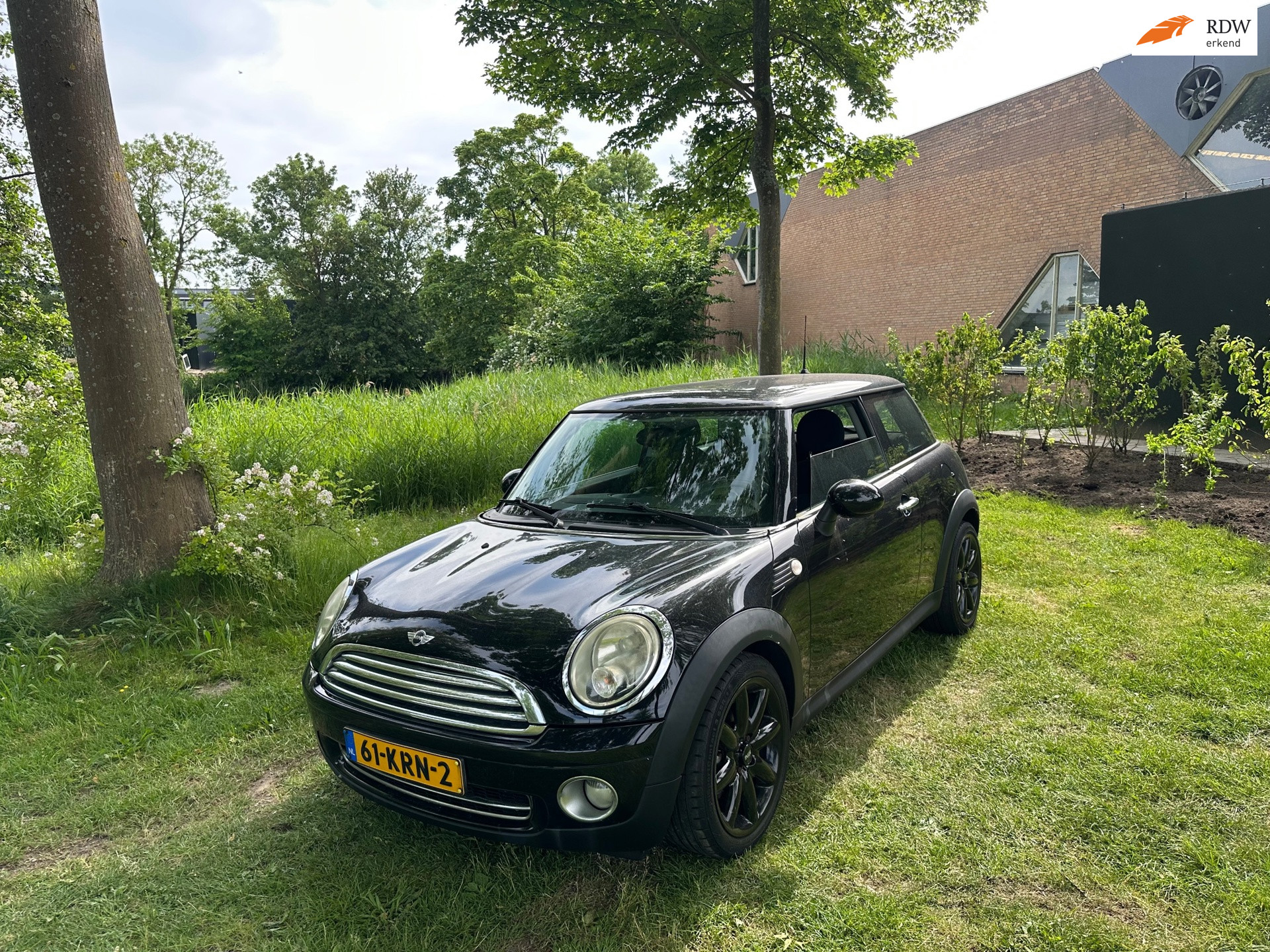 Mini Cooper 1.6 Cooper Chili – Airco – Sport – Zwart – 2010 - voorkant