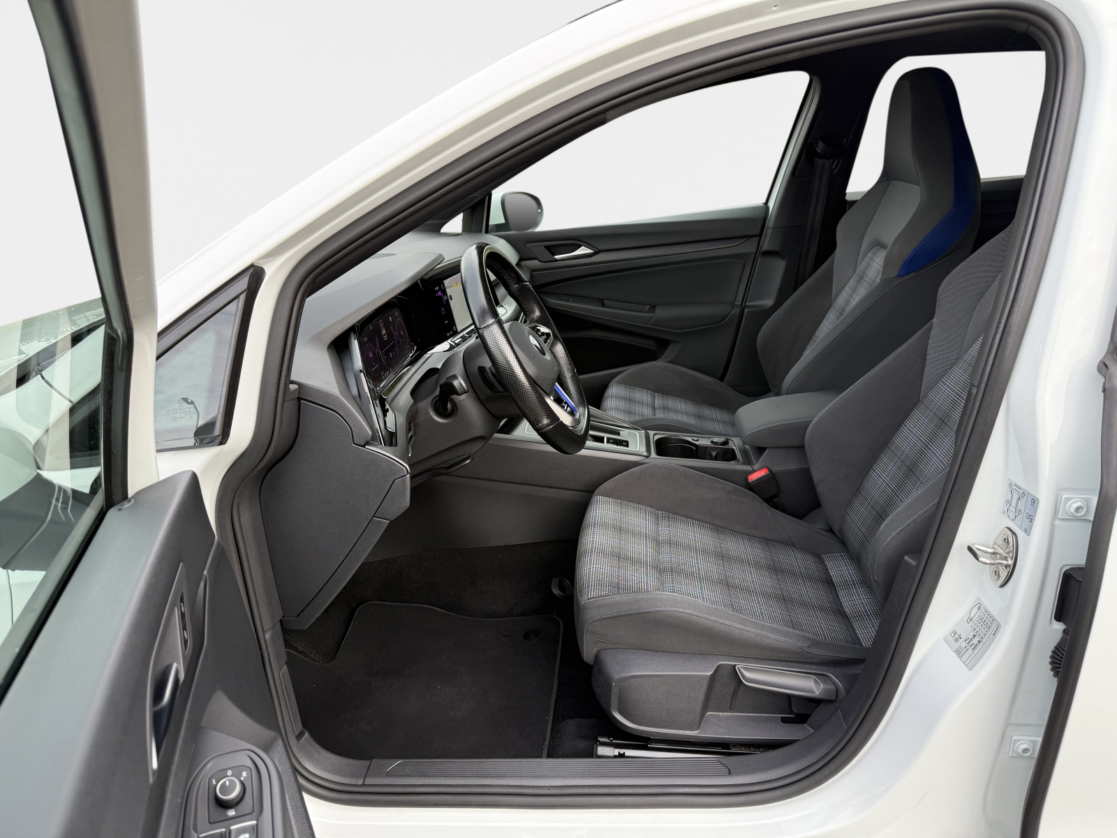 Foto van Volkswagen Golf GTE
