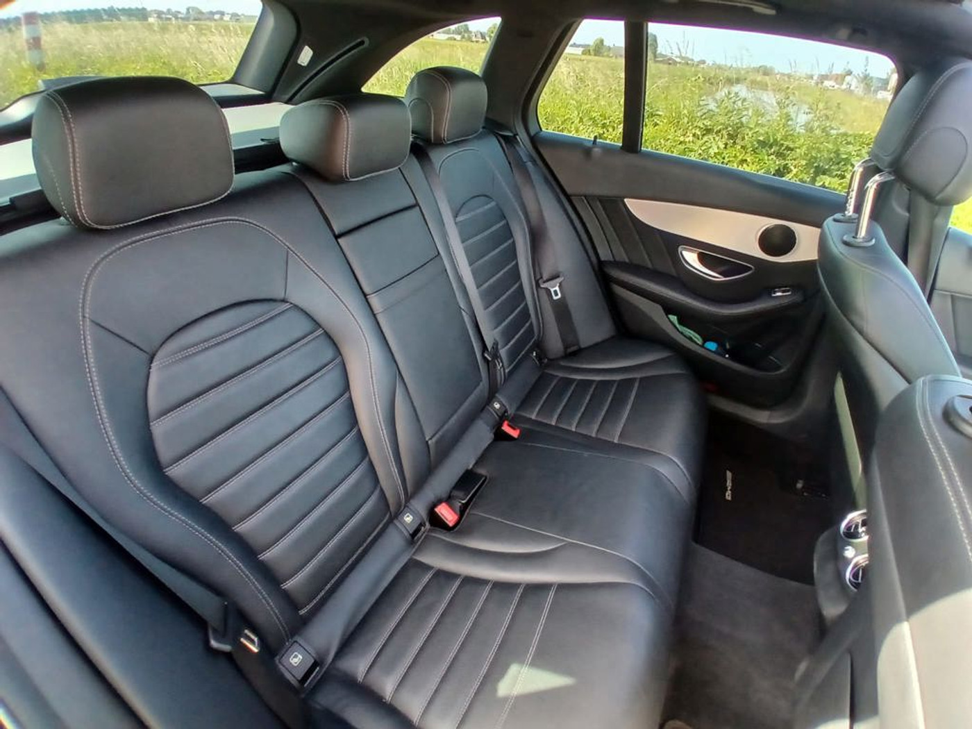Foto van Mercedes-Benz C 200