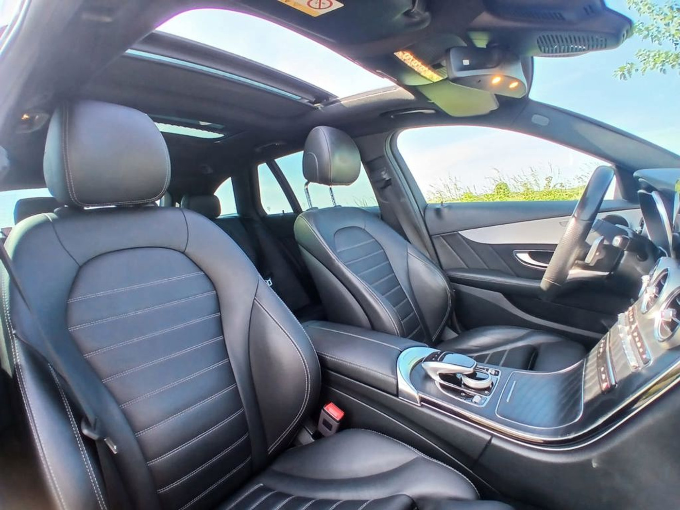 Foto van Mercedes-Benz C 200