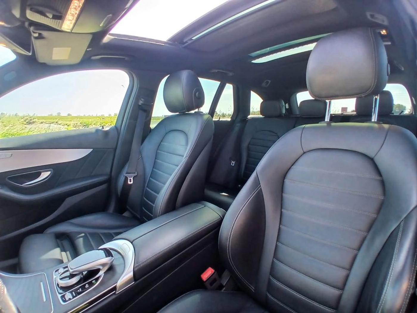 Foto van Mercedes-Benz C 200