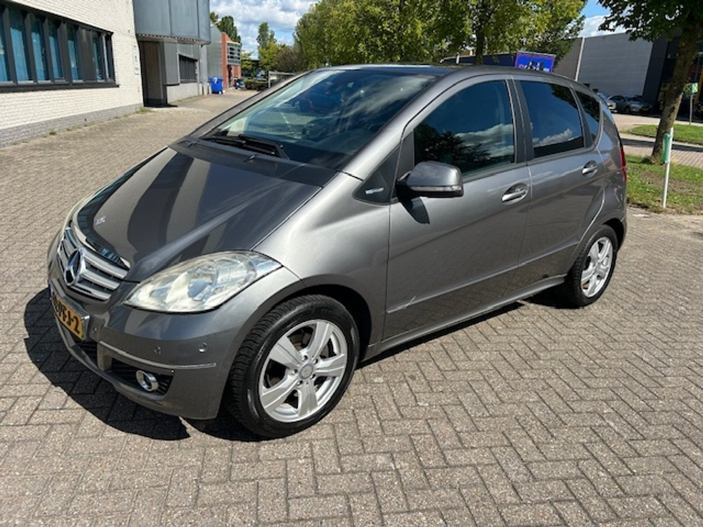 Mercedes-Benz A 160 160 Bl.E.BnsCl Avan. 95PK AIRCO TRHK NAP! 2011 - voorkant