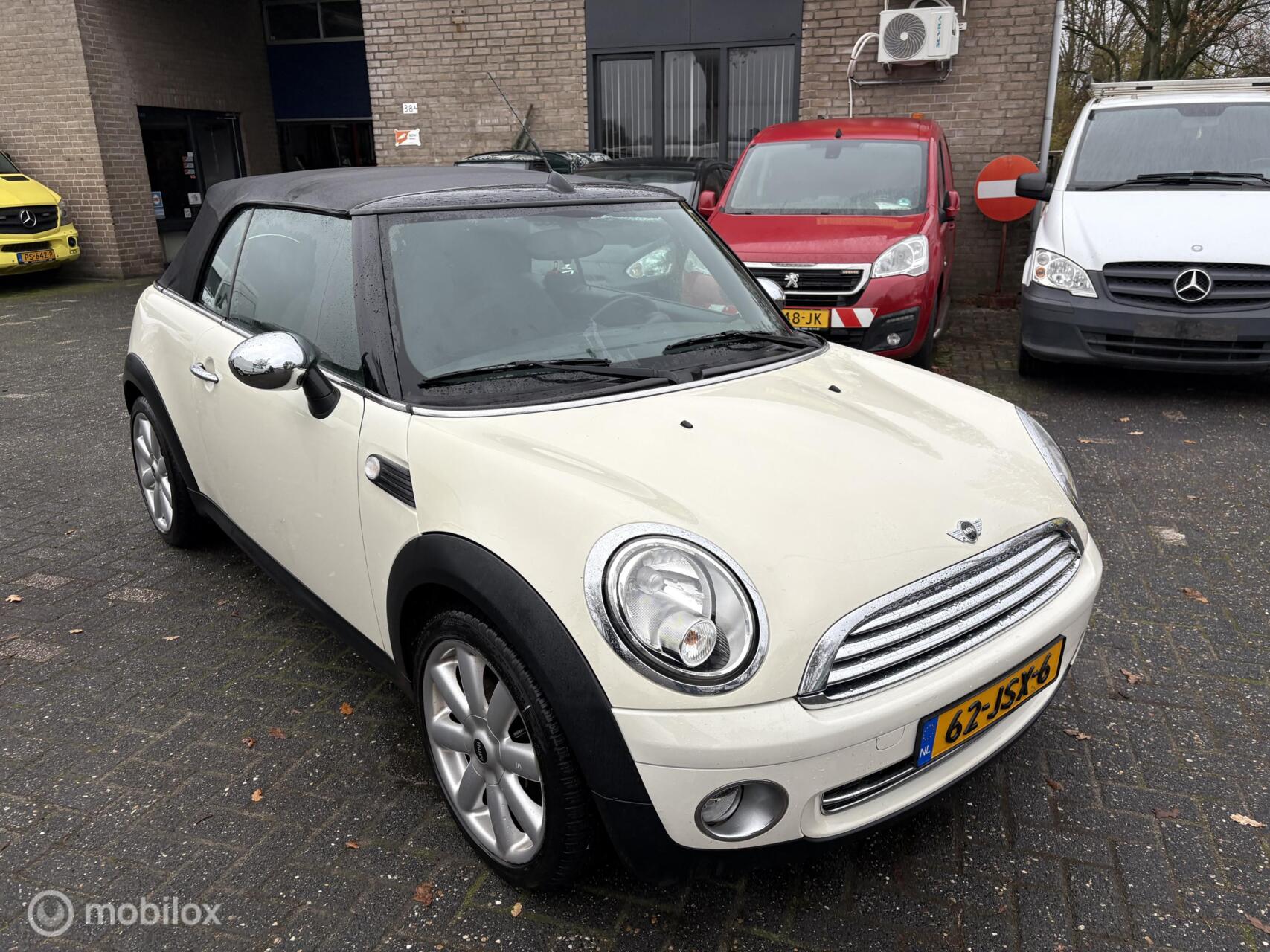 Foto van Mini Cooper Cabrio