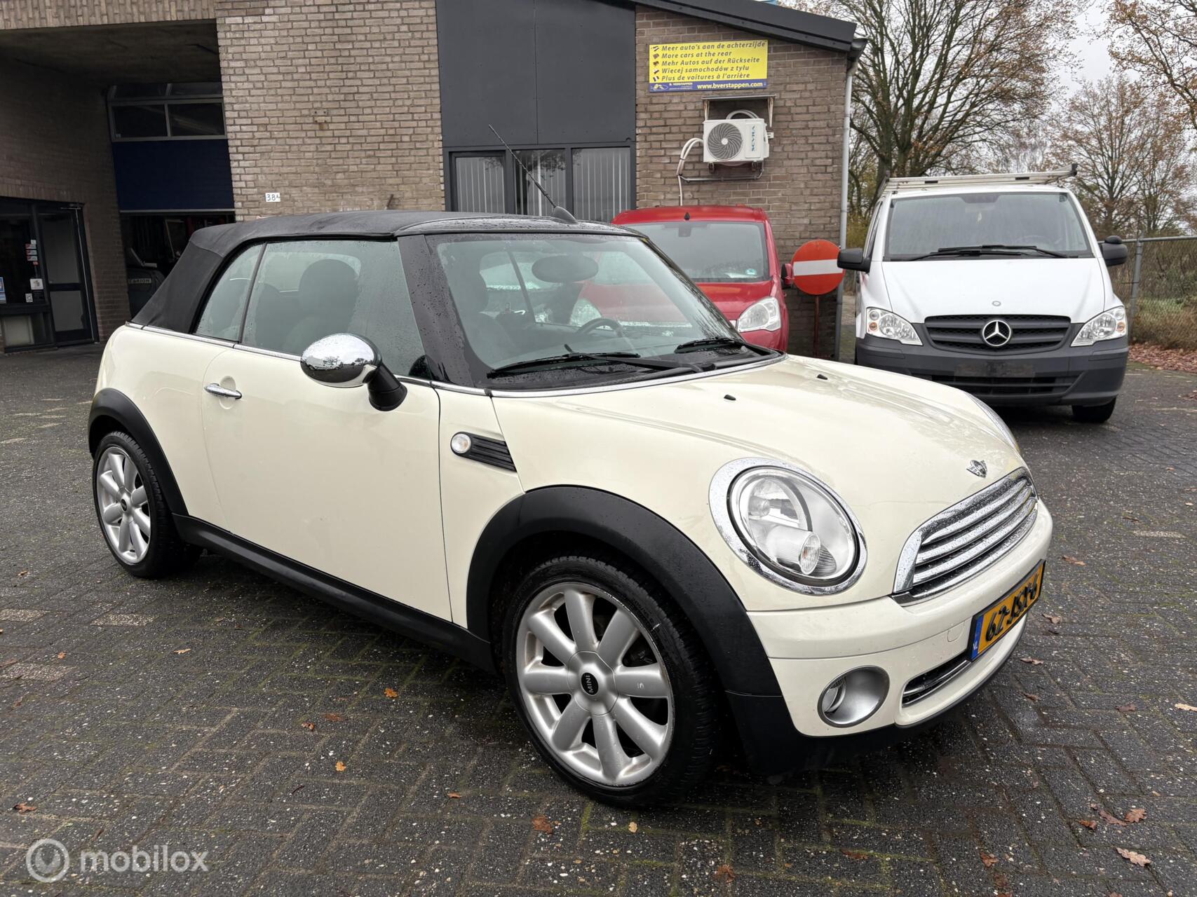 Foto van Mini Cooper Cabrio