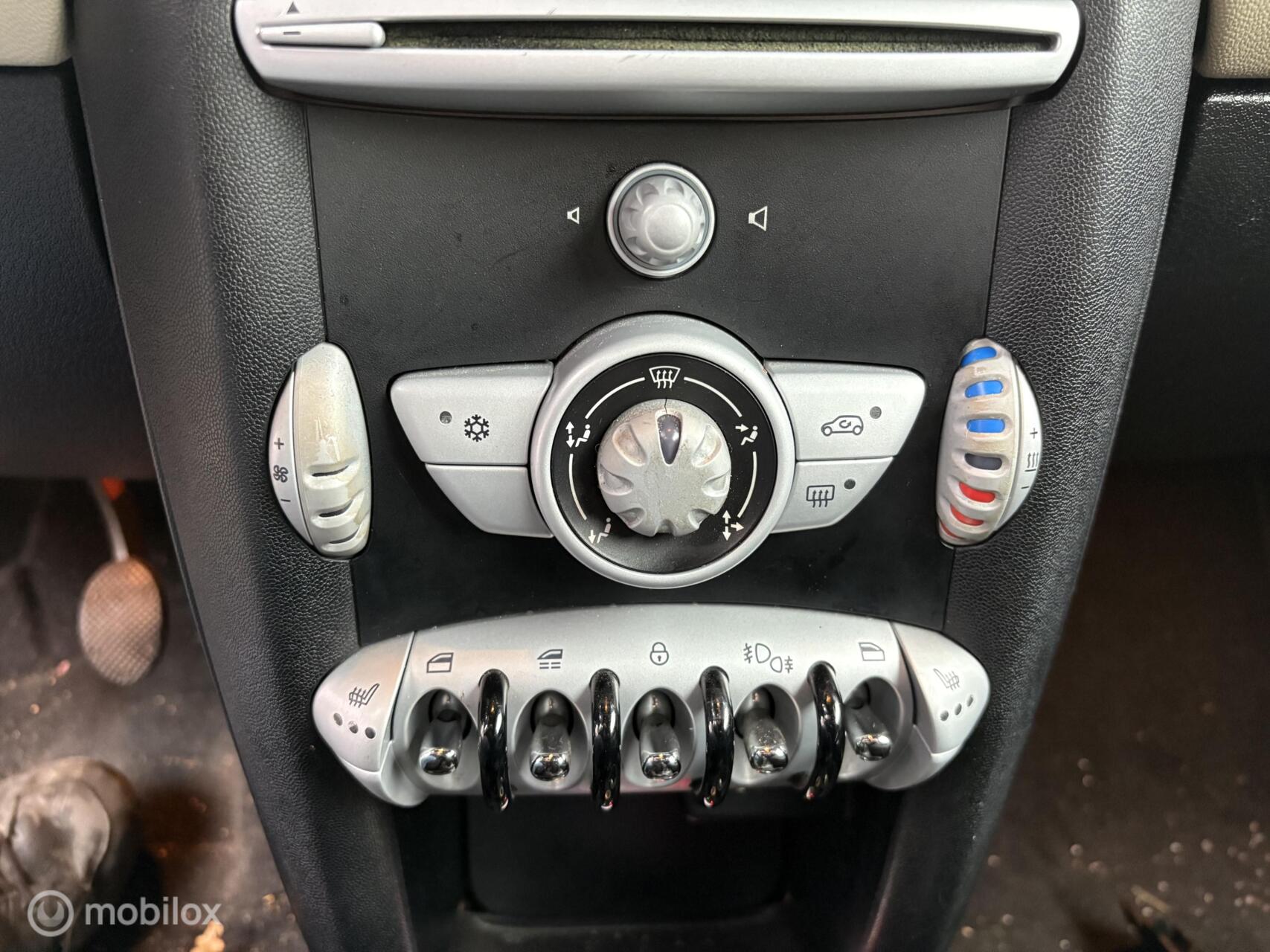 Foto van Mini Cooper Cabrio