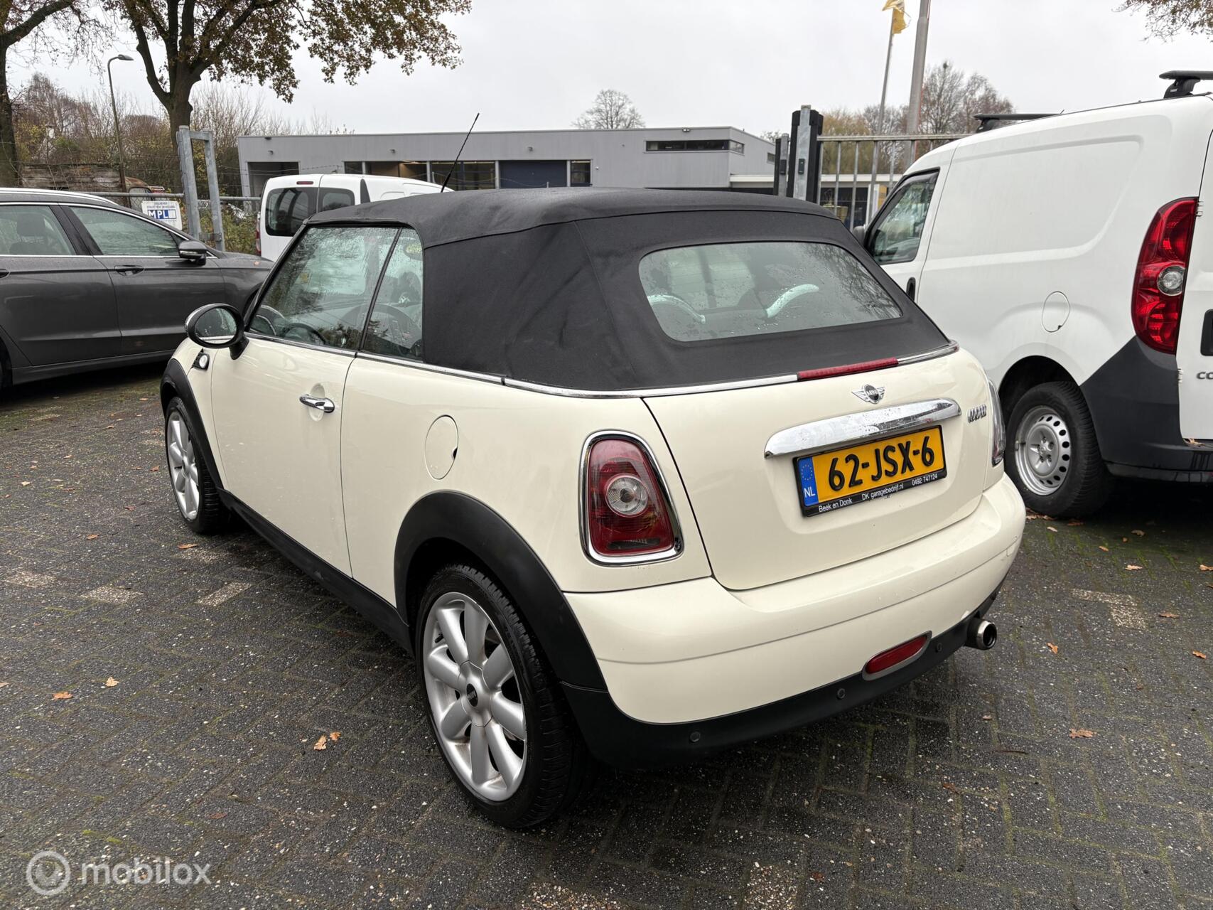 Foto van Mini Cooper Cabrio