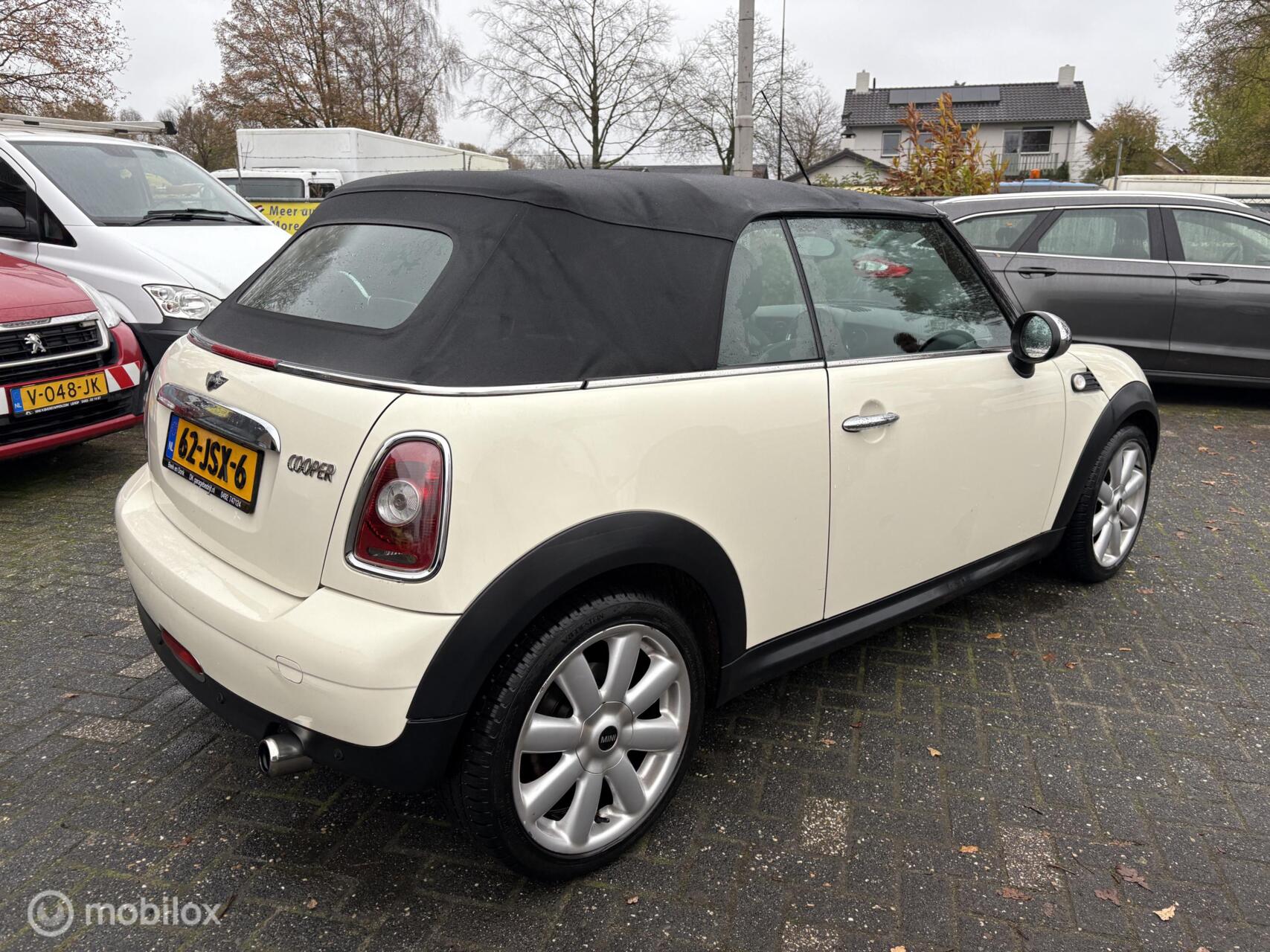 Foto van Mini Cooper Cabrio
