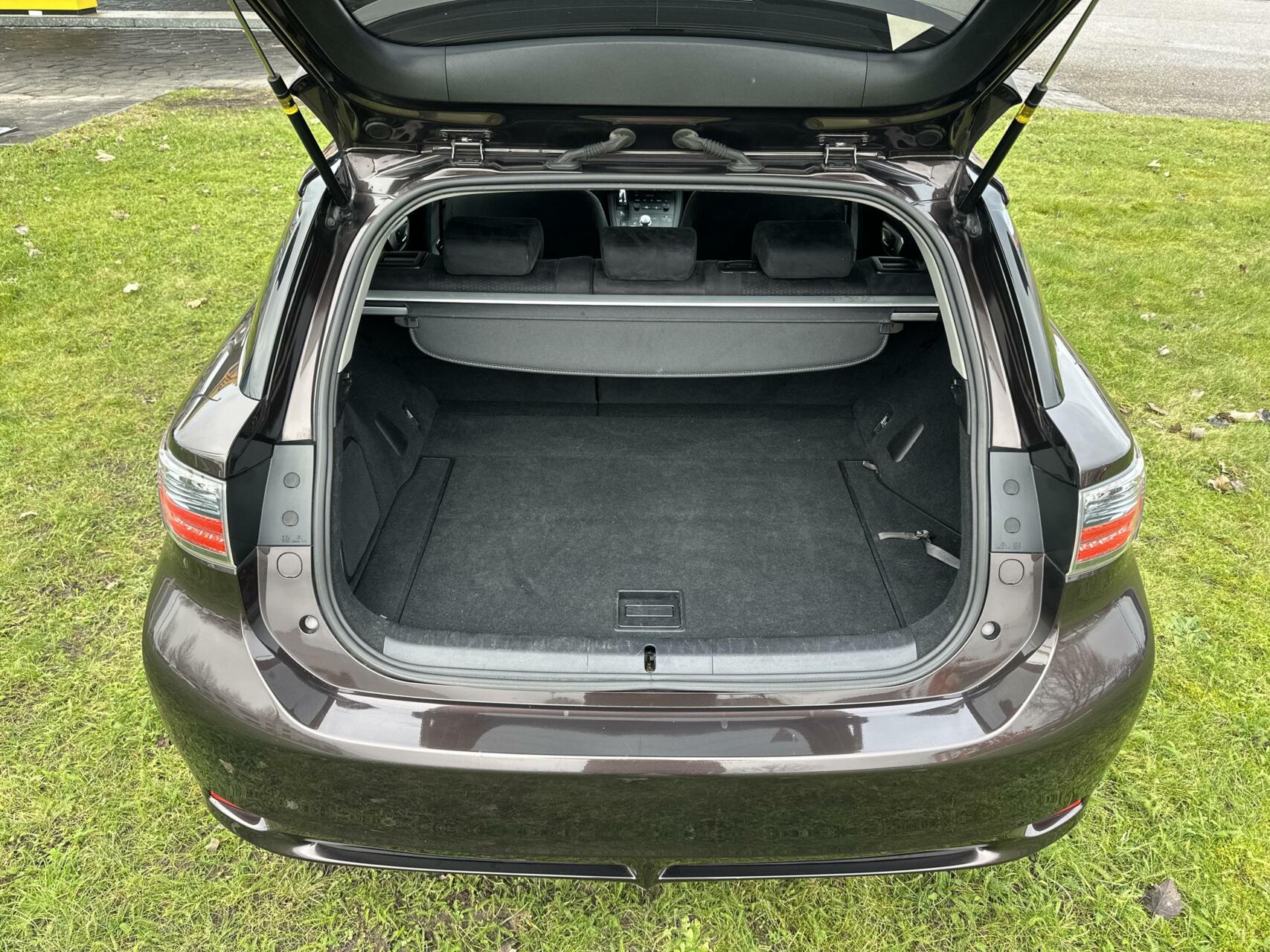 Foto van Lexus CT