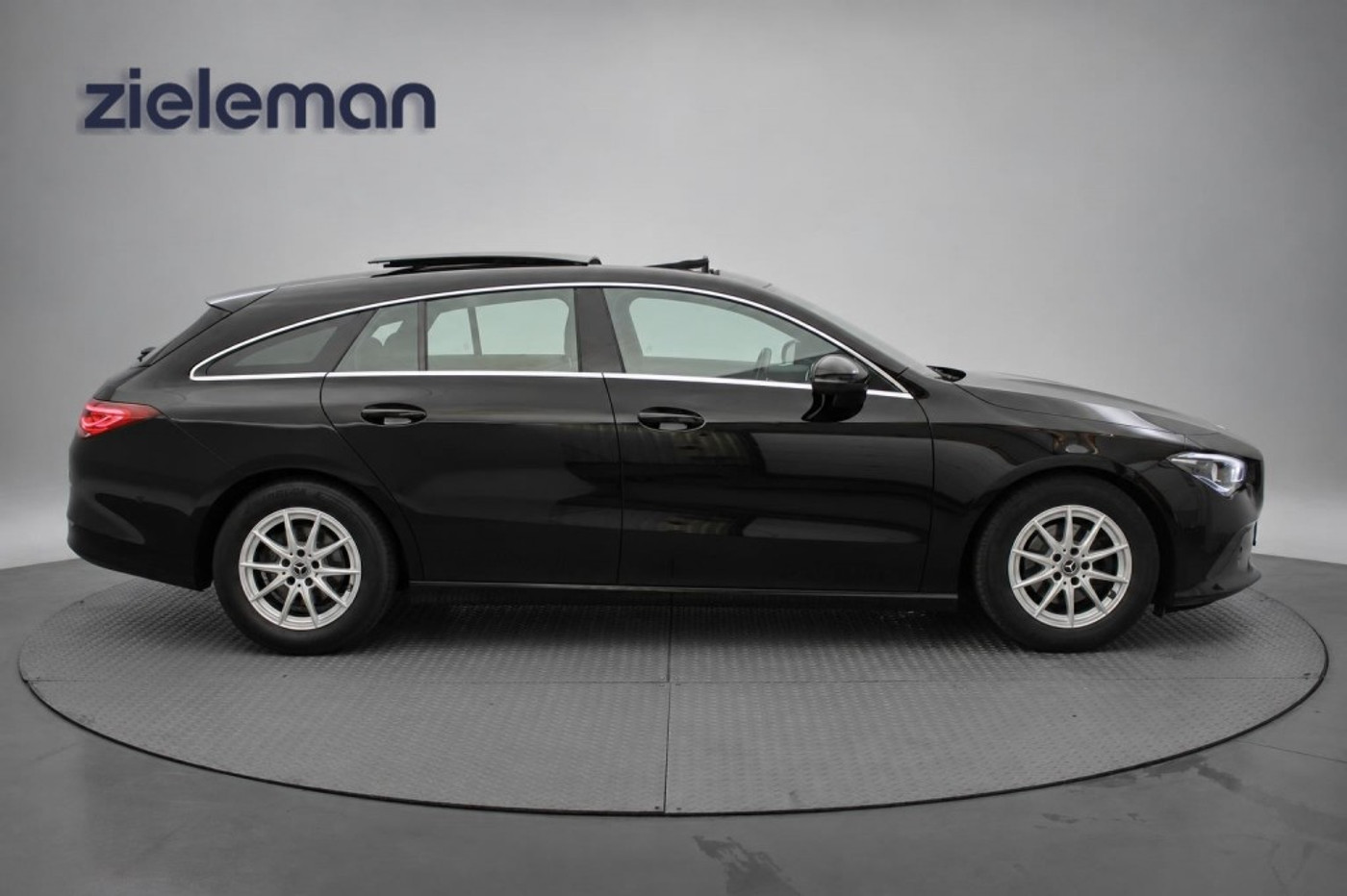 Foto van Mercedes-Benz Cla 180