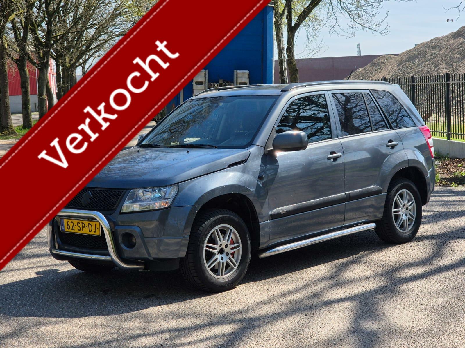 Suzuki Grand Vitara 2.0-16V/Clima/140PK/Nap/Navi/Xenon/Vol 2006 - voorkant