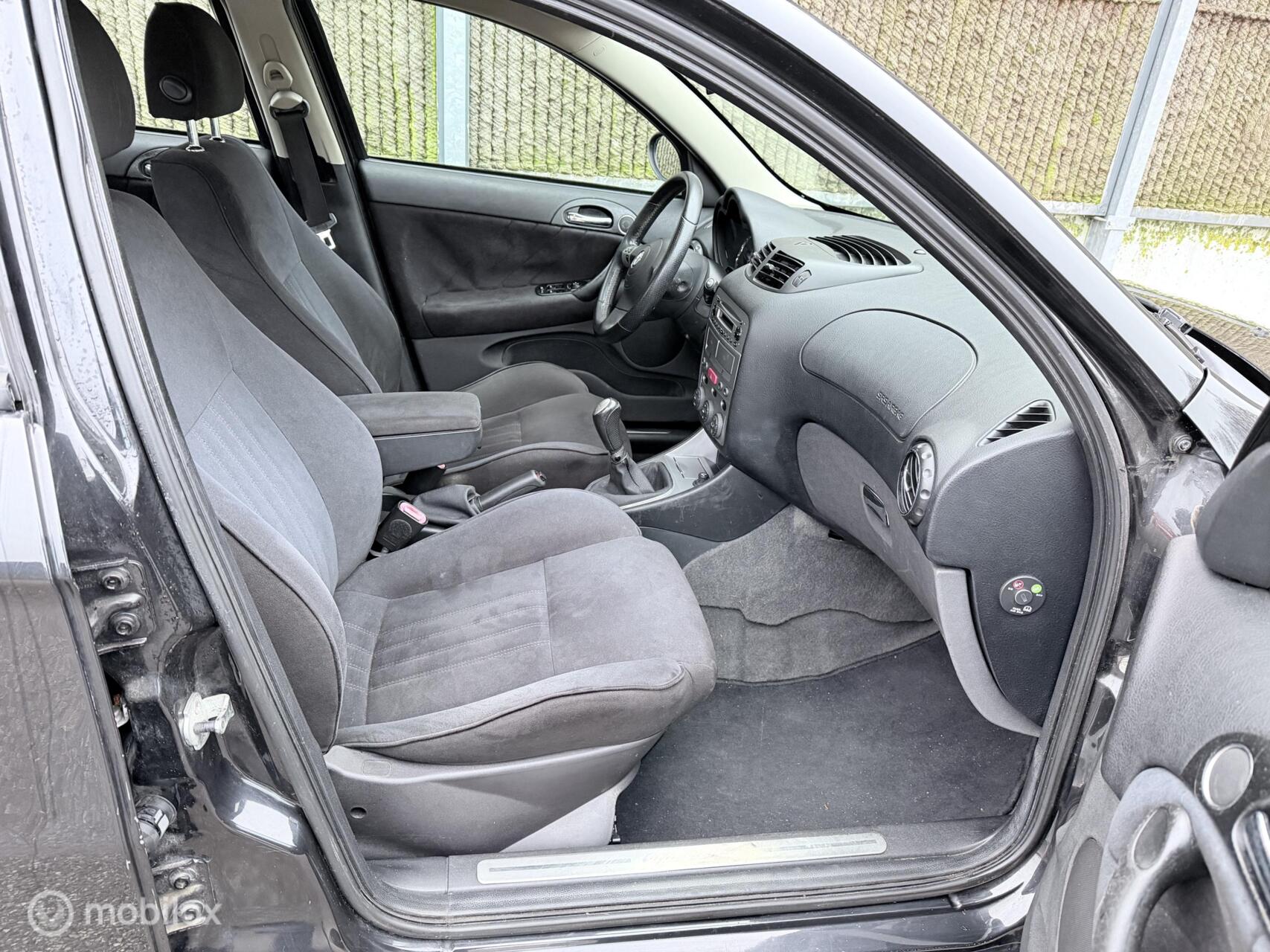 Foto van Alfa Romeo Alfa Romeo 147