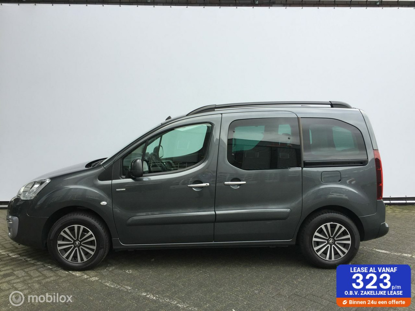 Peugeot Partner Tepee - 1.2 110 PureTech STYLE * NAVI + PDC ... en ruimte 2018 - voorkant