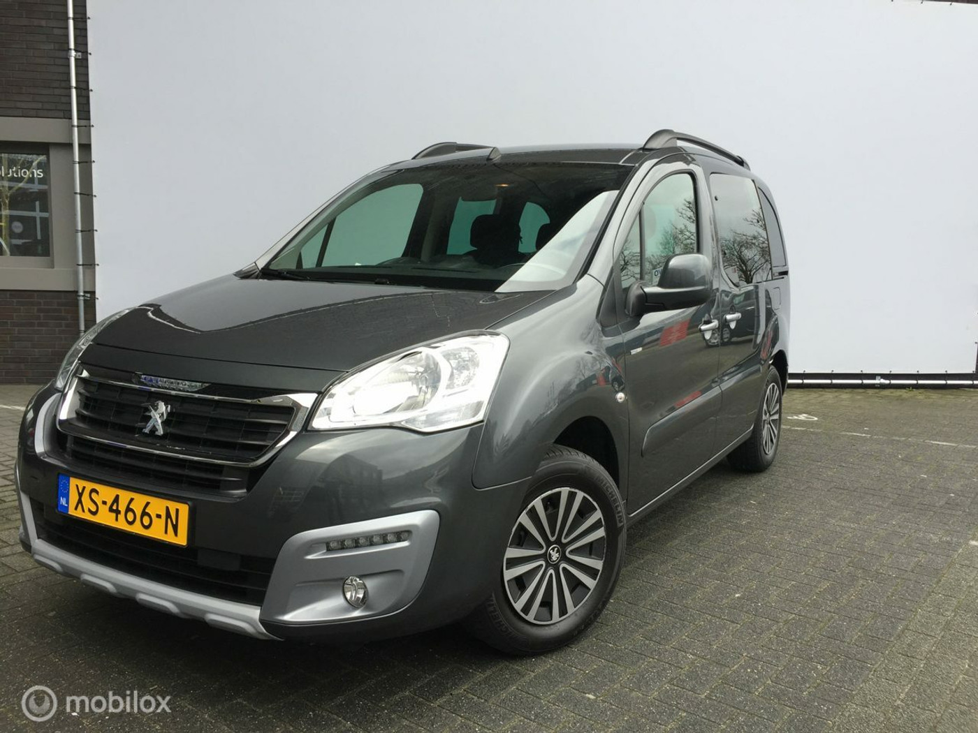 Foto van Peugeot Partner Tepee