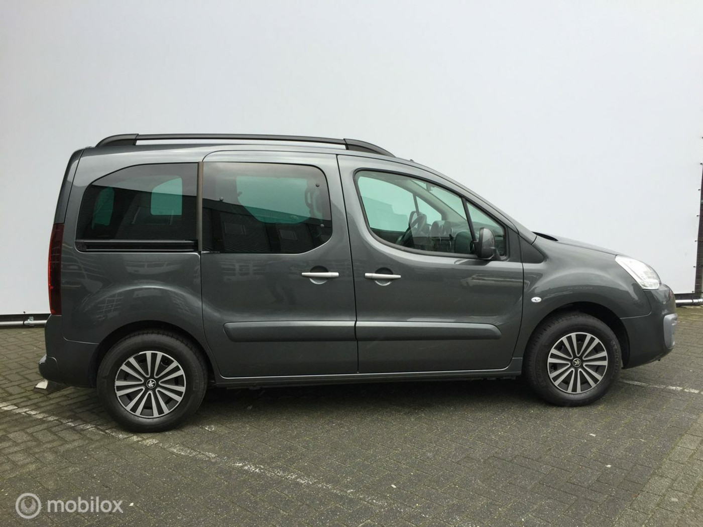 Foto van Peugeot Partner Tepee