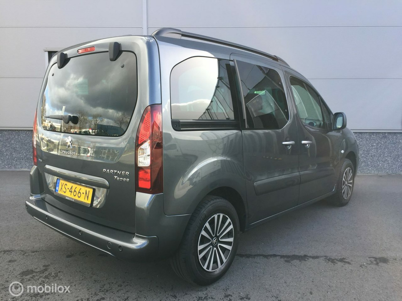 Foto van Peugeot Partner Tepee