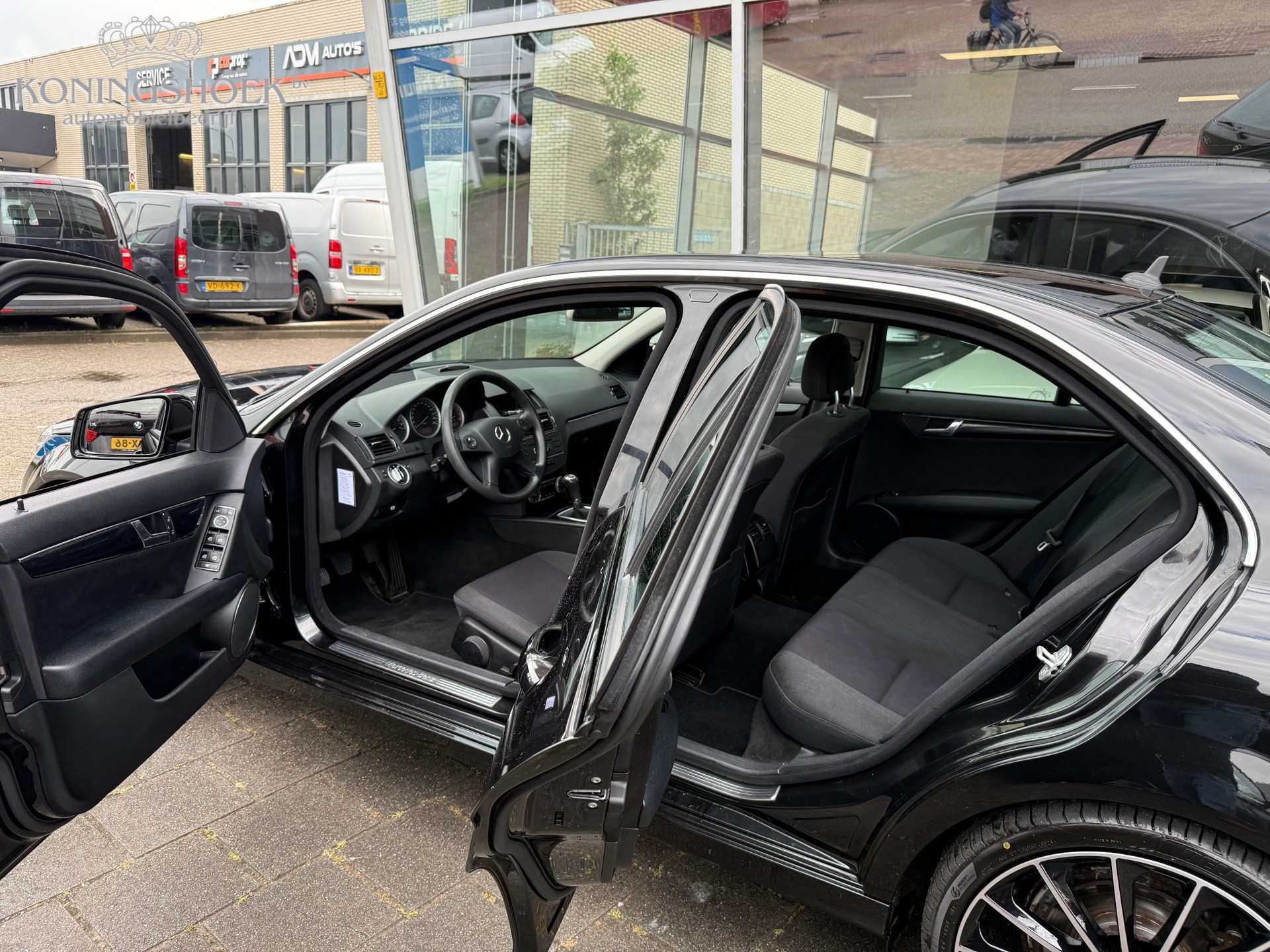 Foto van Mercedes-Benz C 180 Cgi