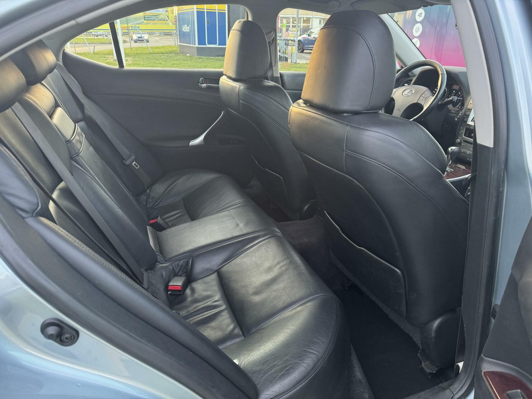 Foto van Lexus Is
