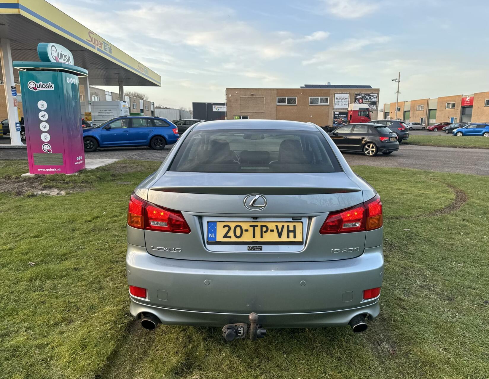 Foto van Lexus Is