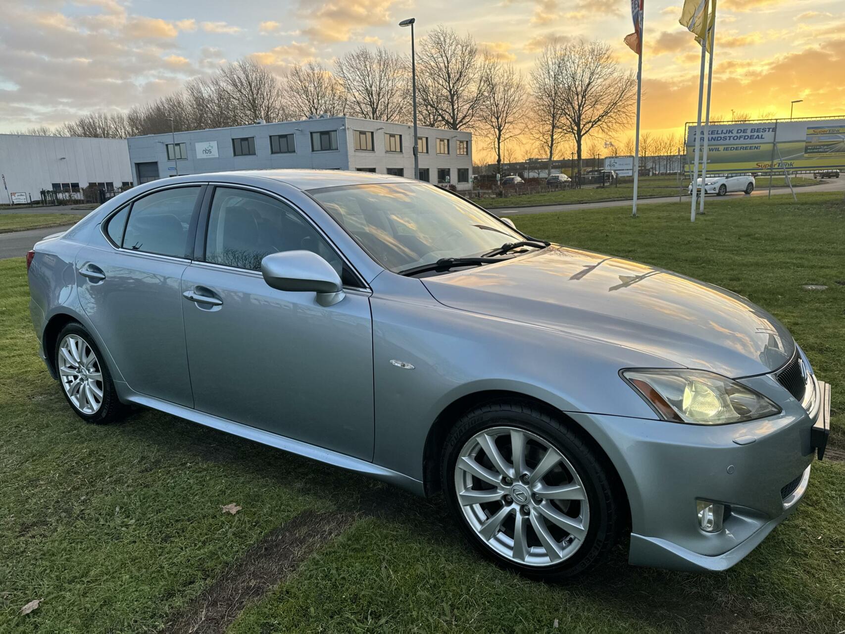 Foto van Lexus Is