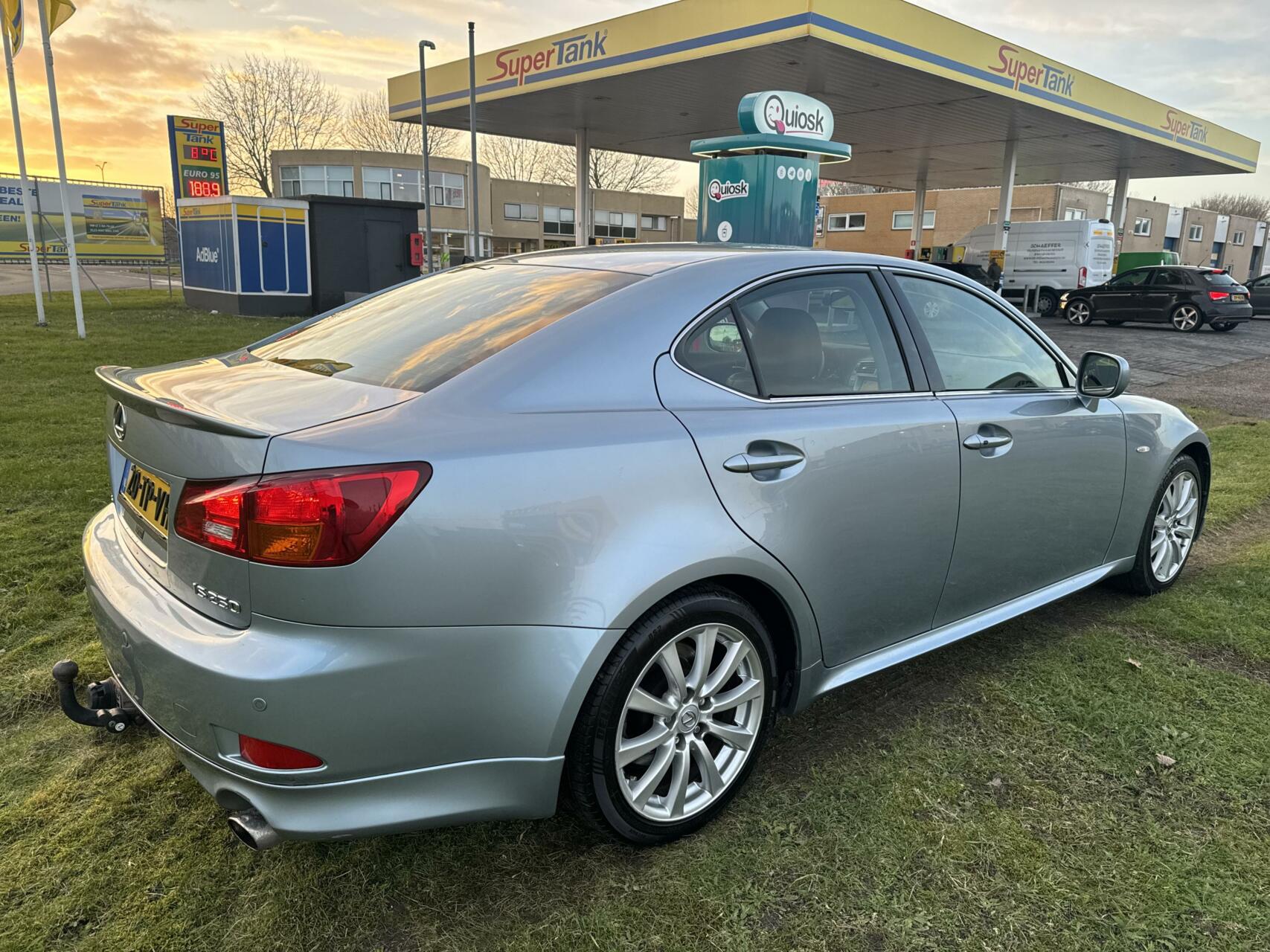 Foto van Lexus Is