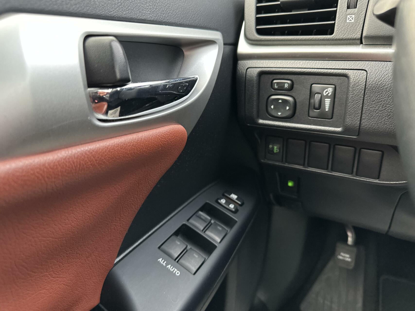 Foto van Lexus CT