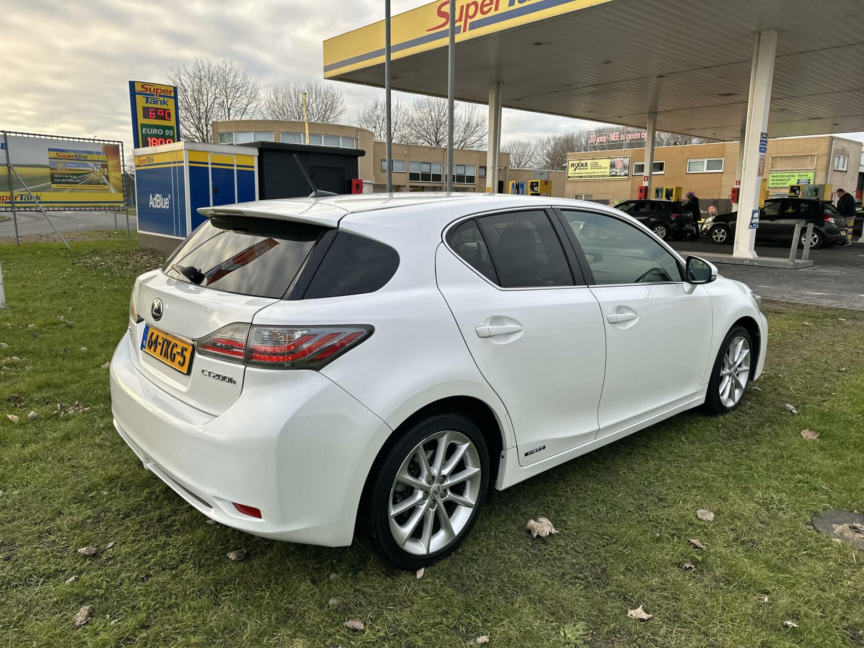 Foto van Lexus CT