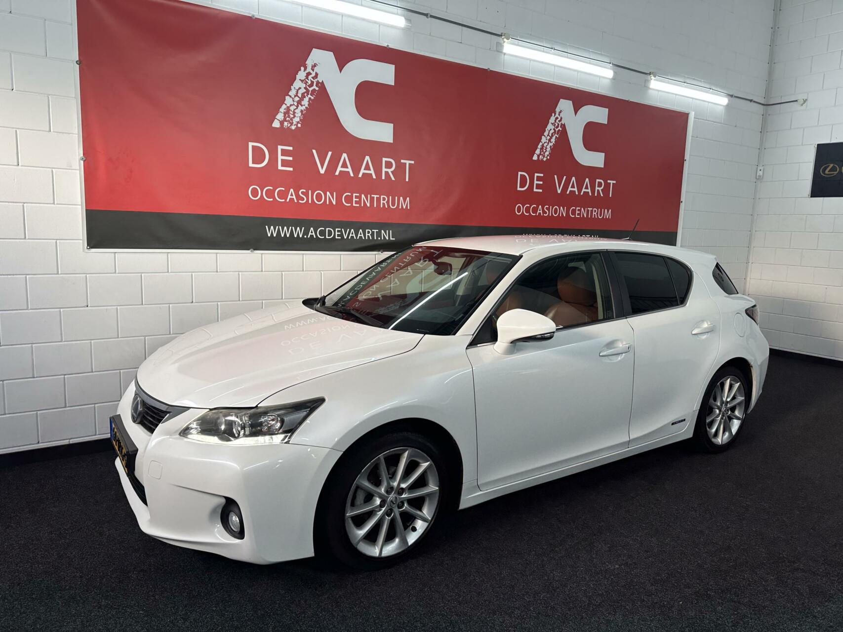 Lexus CT 200h Business Line Pro - VERKOCHT! 2012 - voorkant