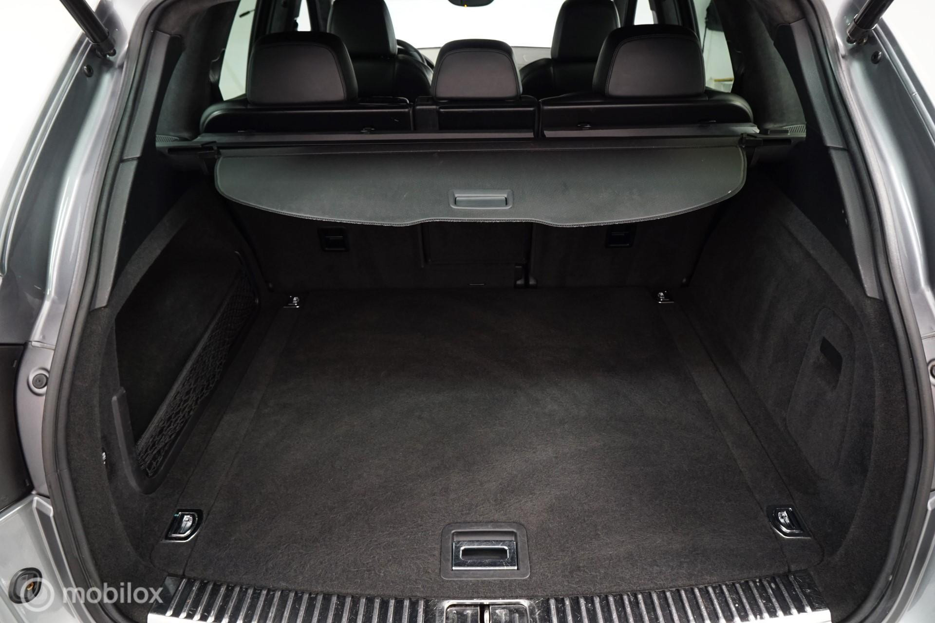 Foto van Porsche Cayenne Turbo