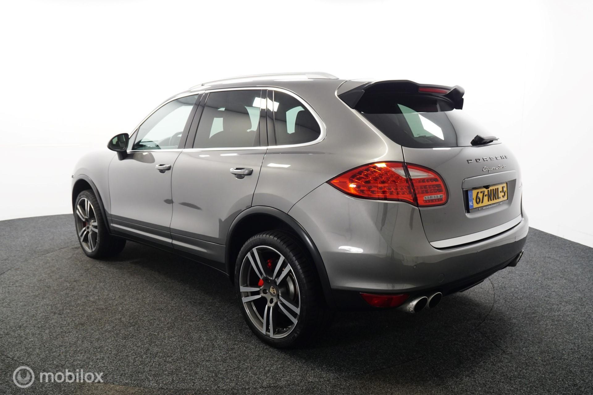Foto van Porsche Cayenne Turbo