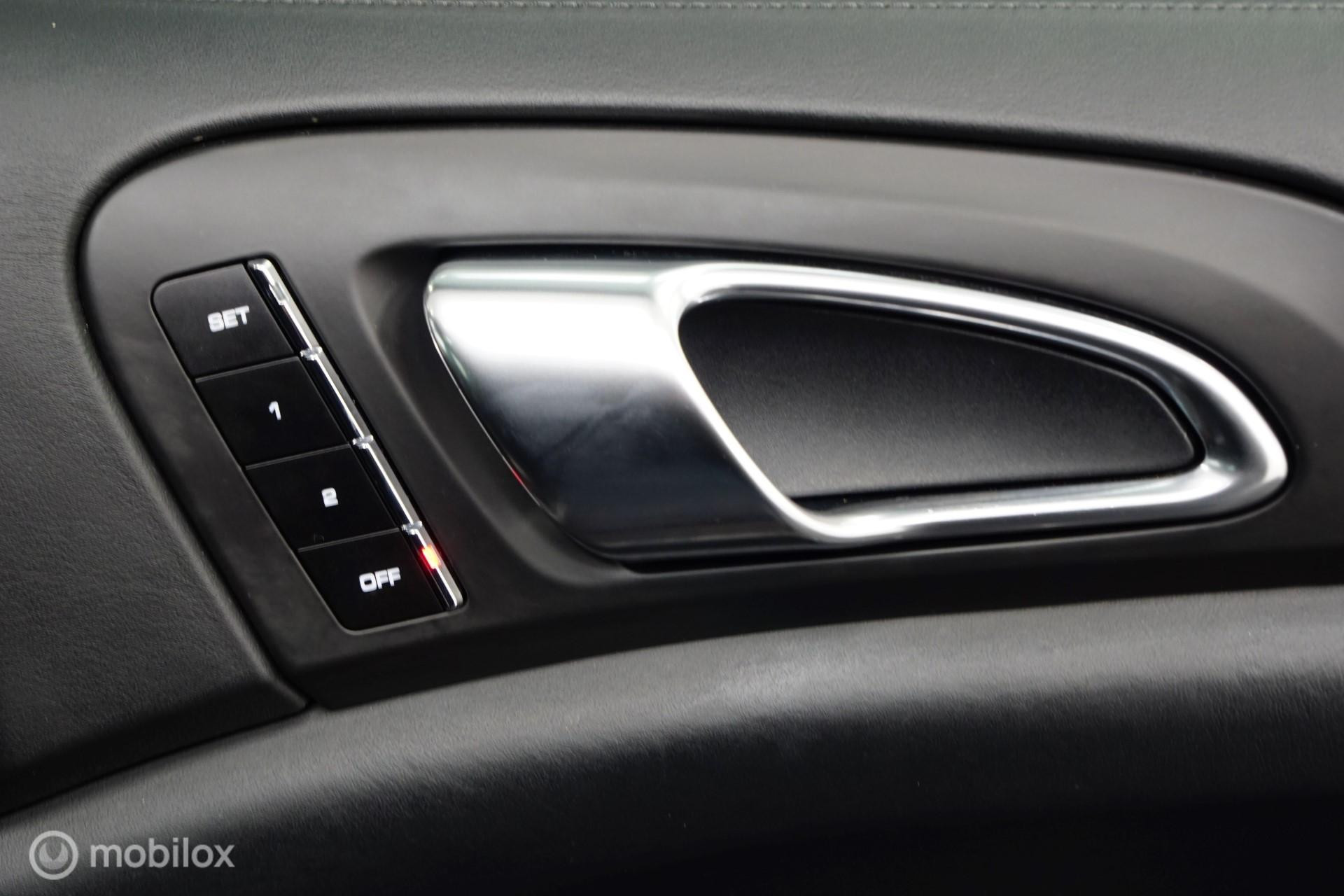 Foto van Porsche Cayenne Turbo