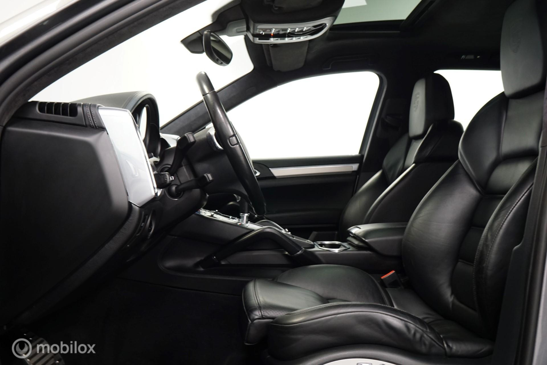Foto van Porsche Cayenne Turbo