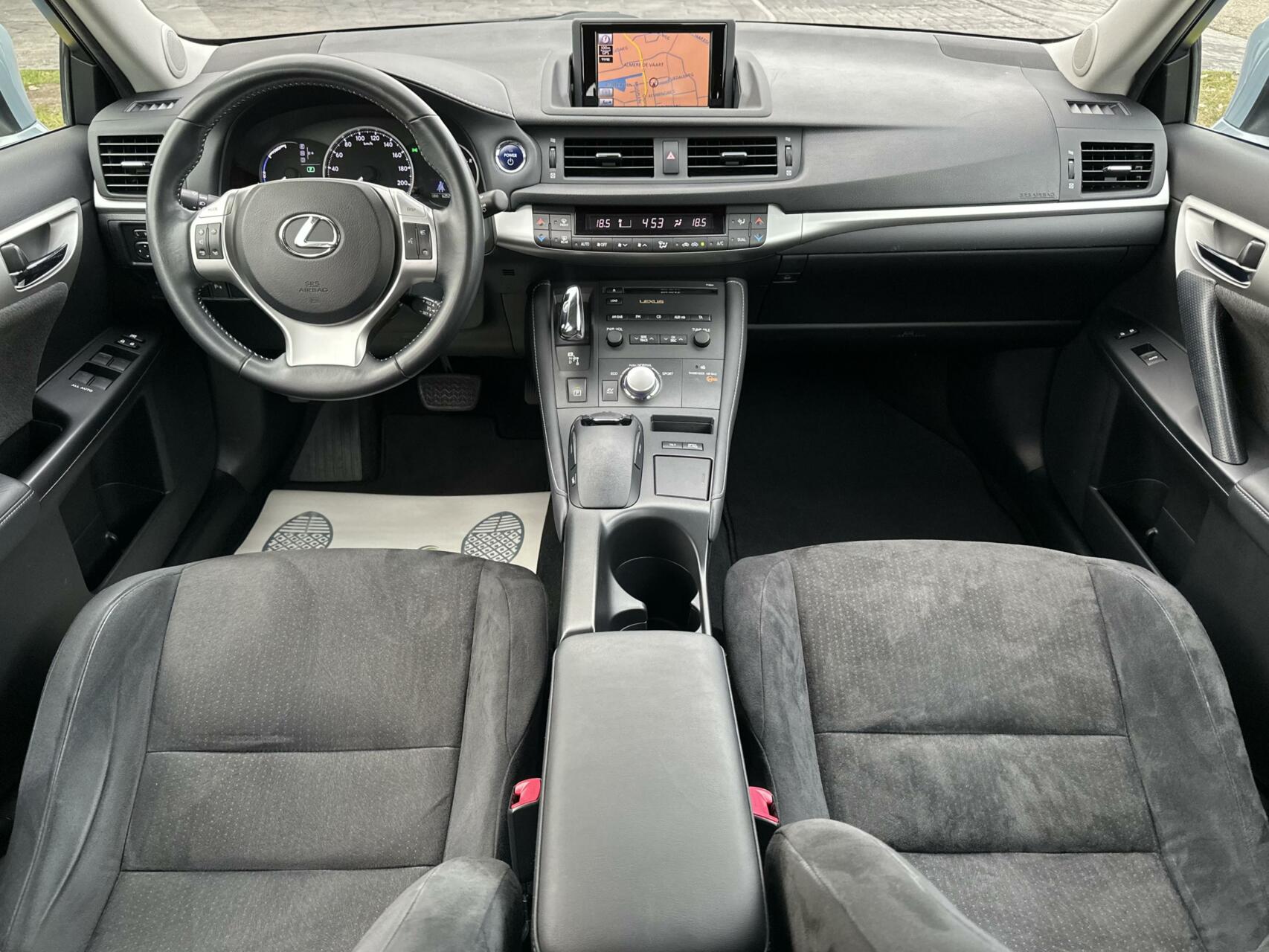 Foto van Lexus CT