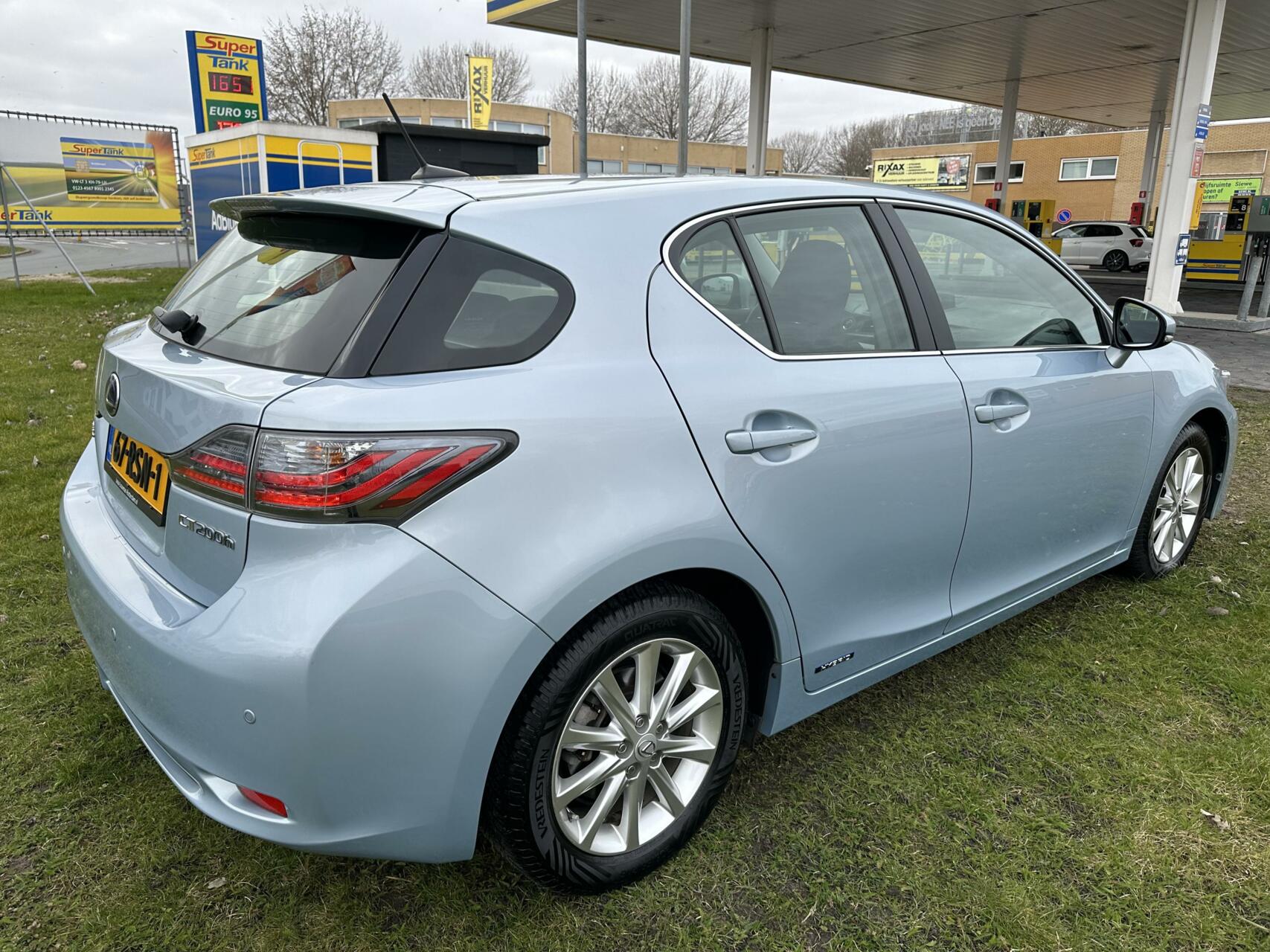 Foto van Lexus CT