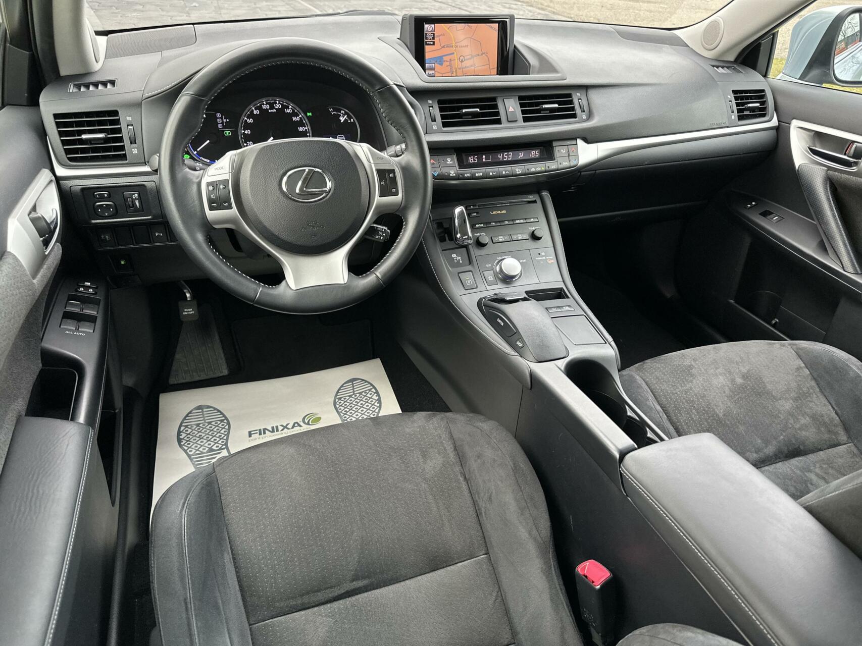 Foto van Lexus CT