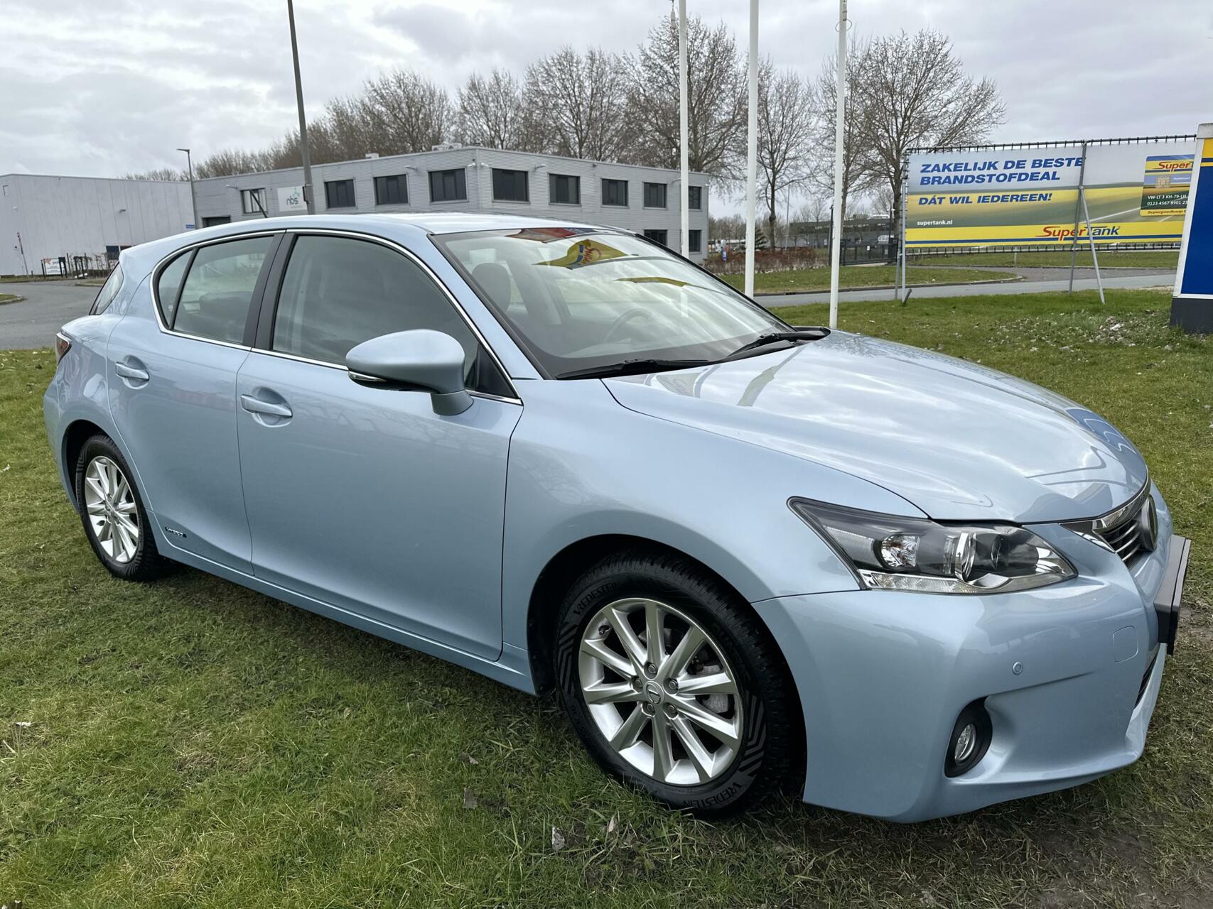 Foto van Lexus CT