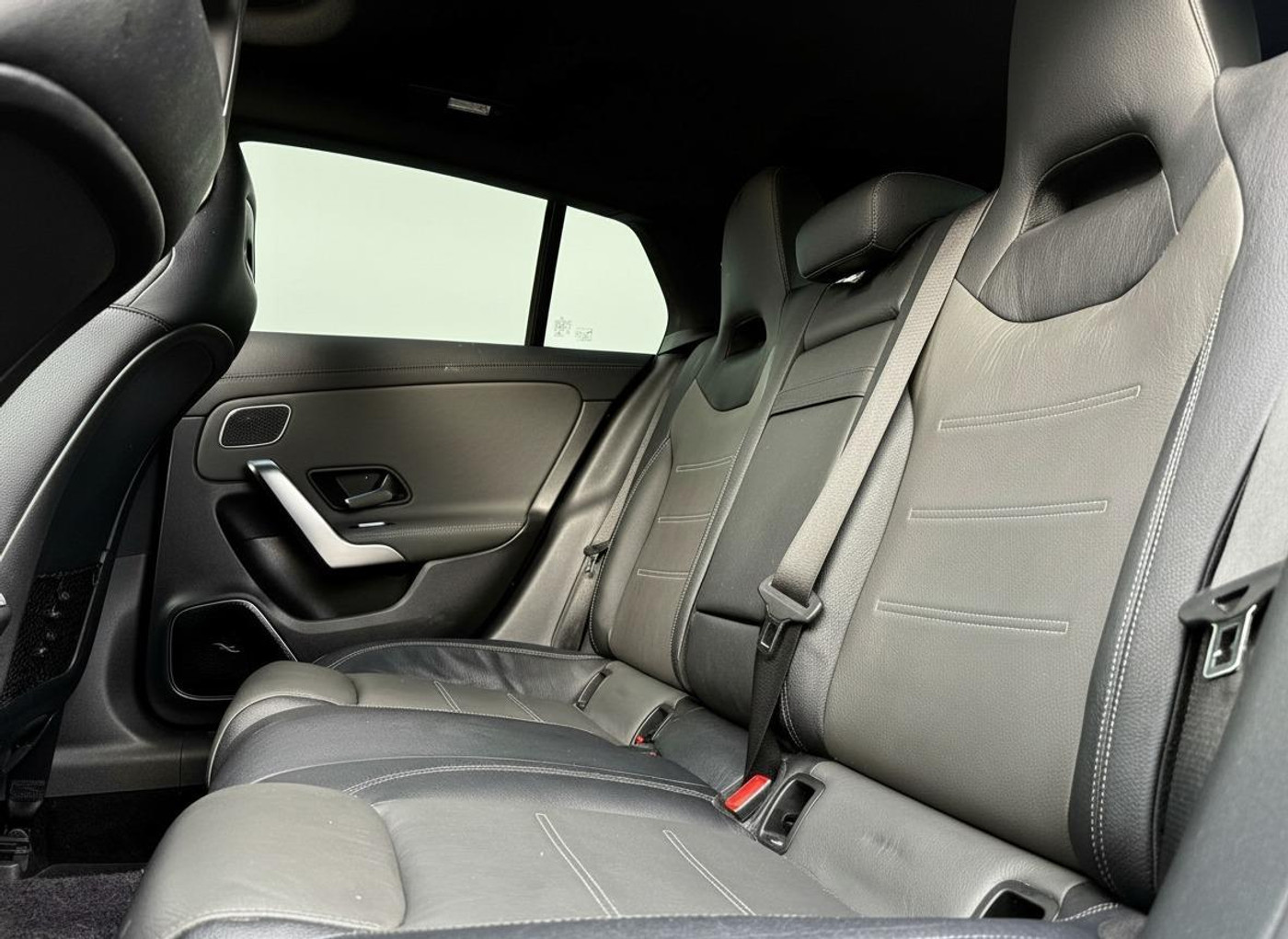 Foto van Mercedes-Benz AMG Cla 35