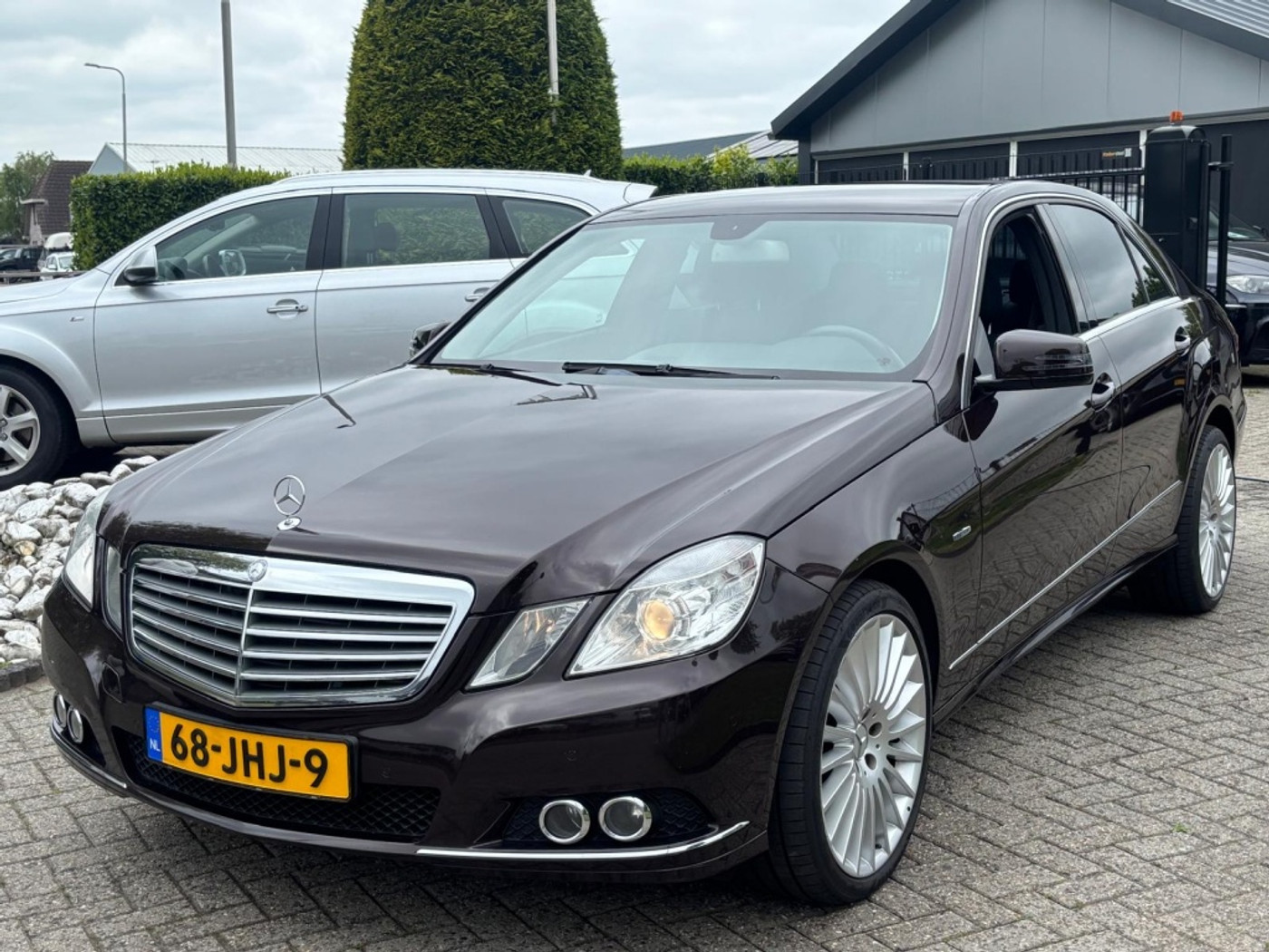 Mercedes-Benz E 350 CDI E350 CDI Elegance Sedan 2009 Youngtimer 2009 - voorkant