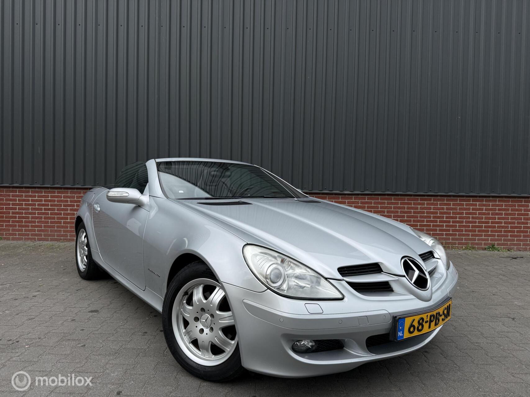 Foto van Mercedes-Benz SLK 200 Kompressor
