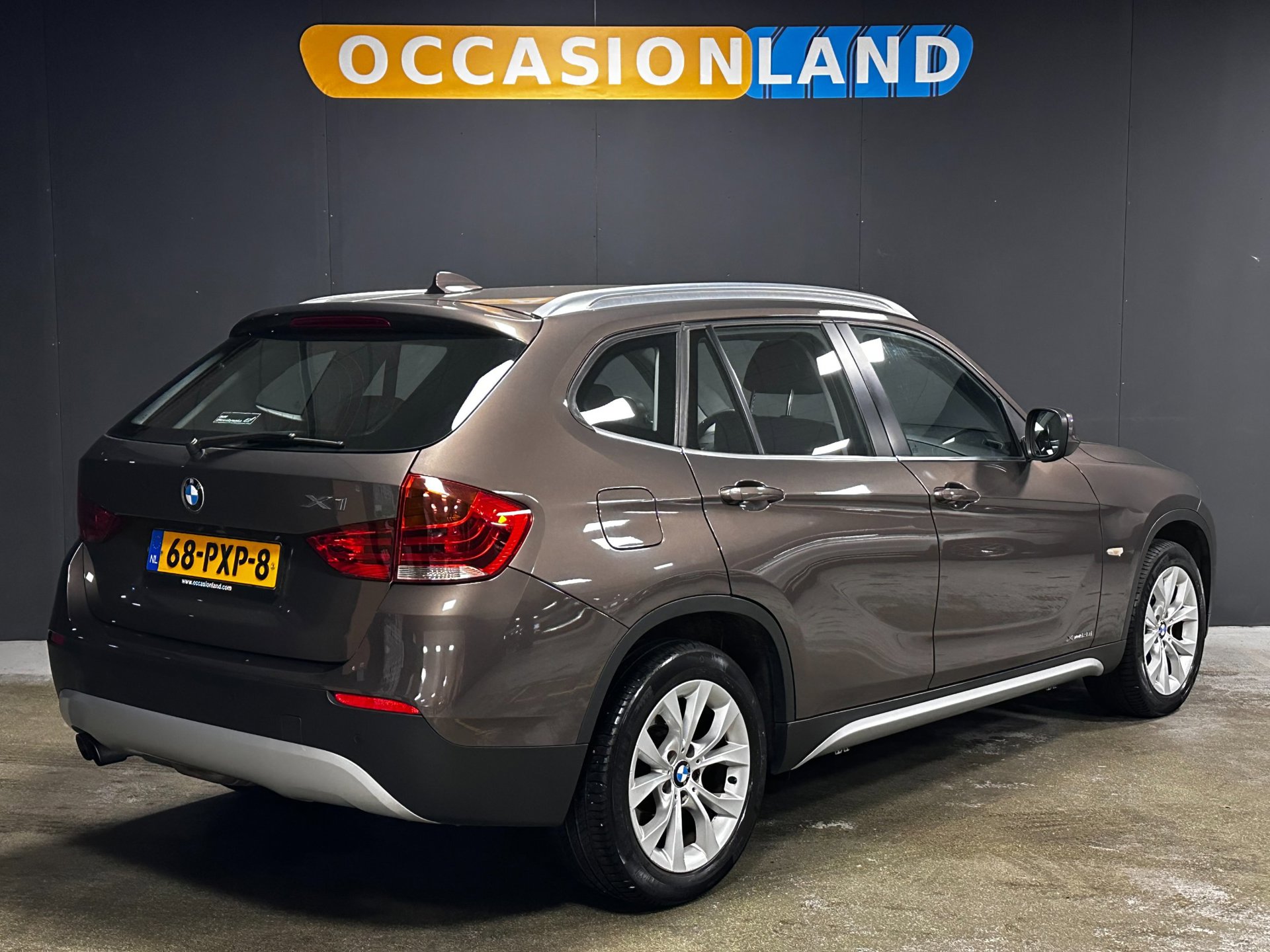 Foto van BMW X1 xDrive 28i