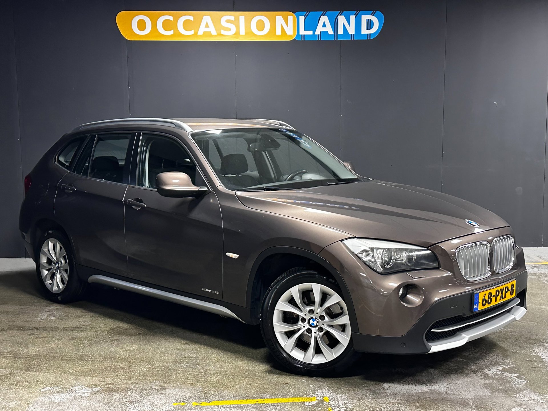 Foto van BMW X1 xDrive 28i