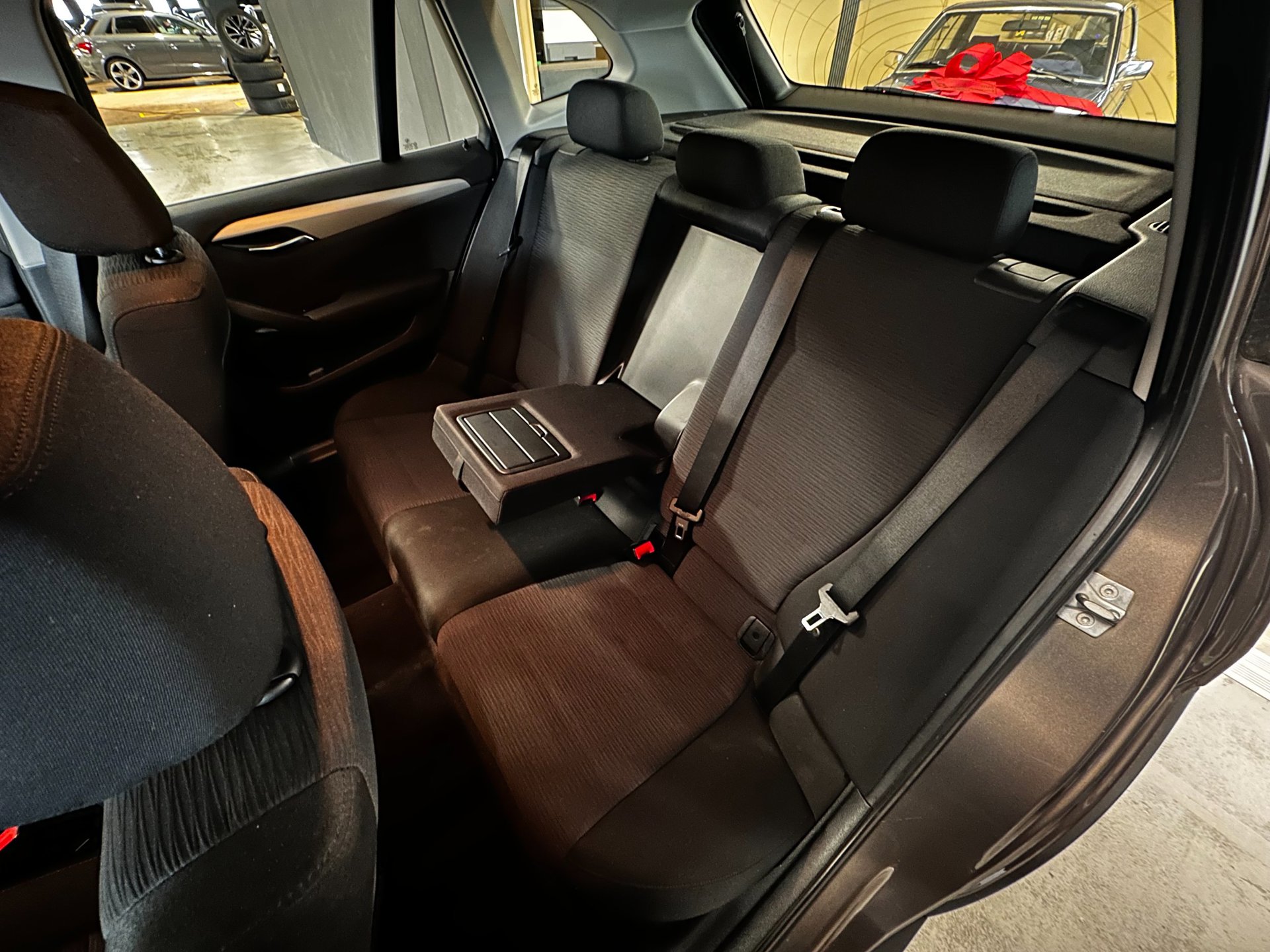 Foto van BMW X1 xDrive 28i