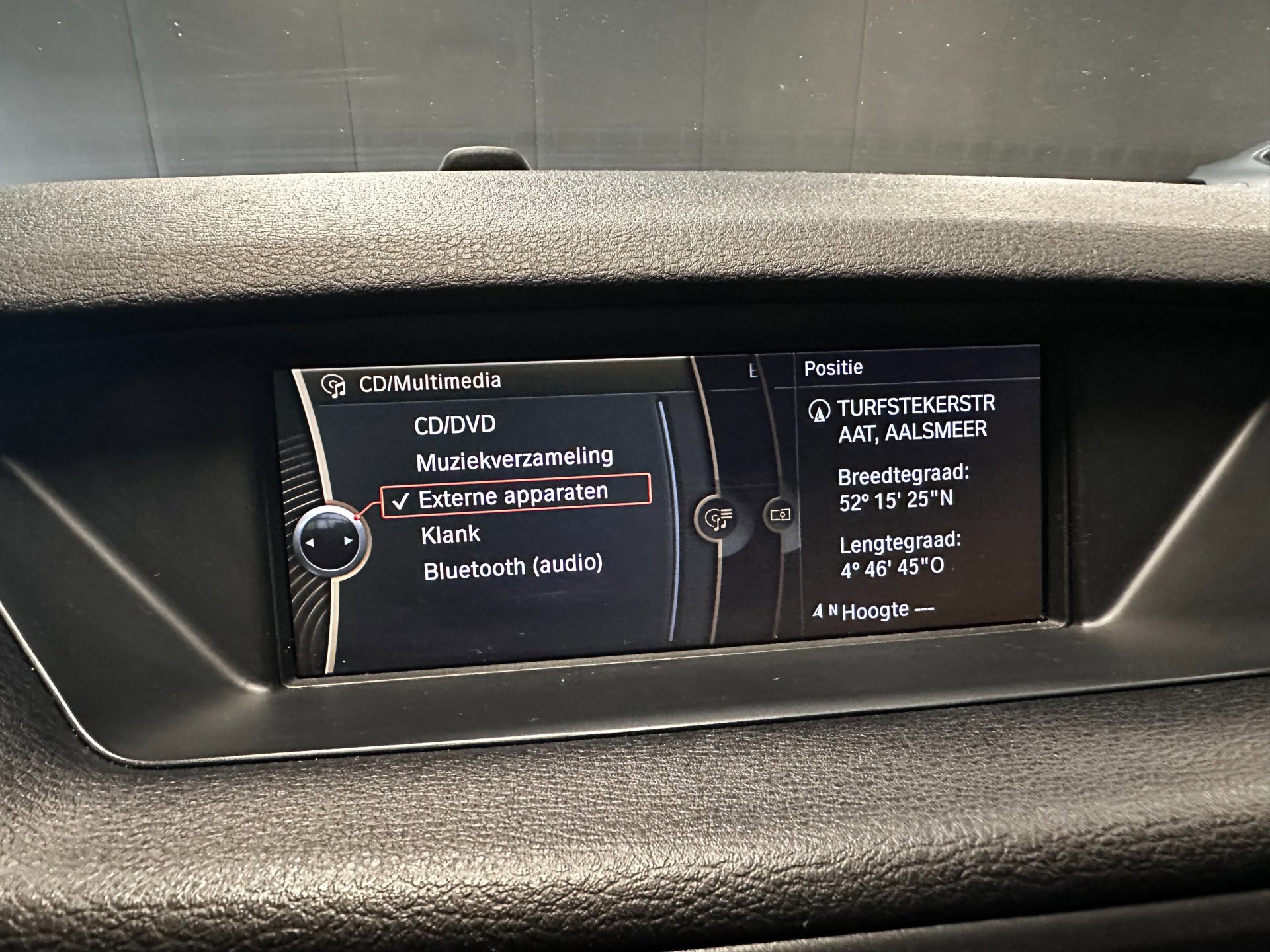 Foto van BMW X1 xDrive 28i