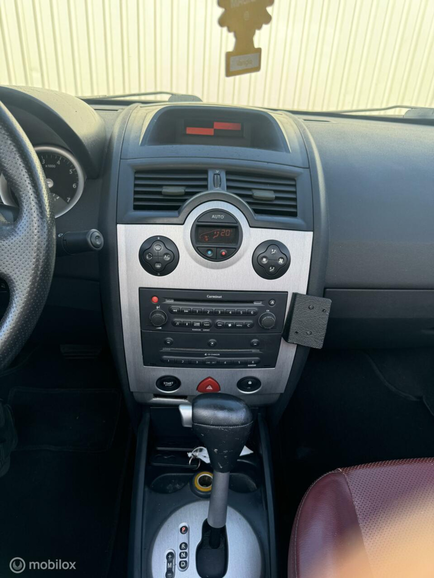 Foto van Renault Mégane Coupé-cabriolet