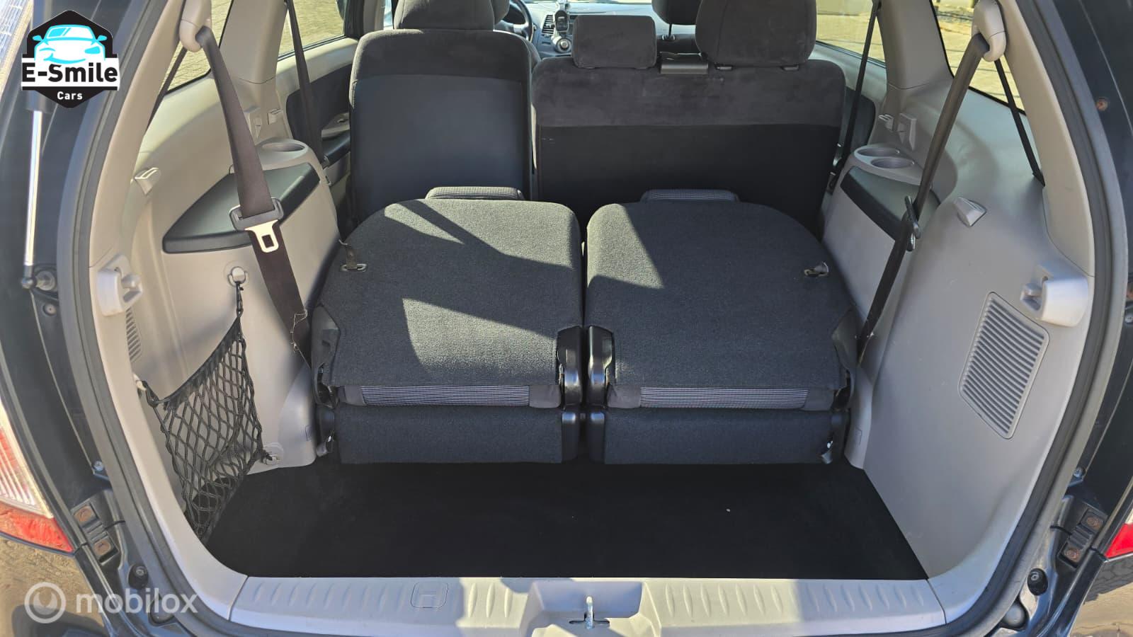 Foto van Mitsubishi Mitsubishi Grandis