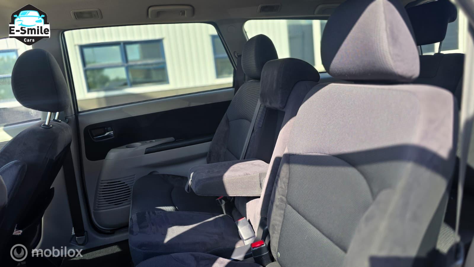 Foto van Mitsubishi Mitsubishi Grandis