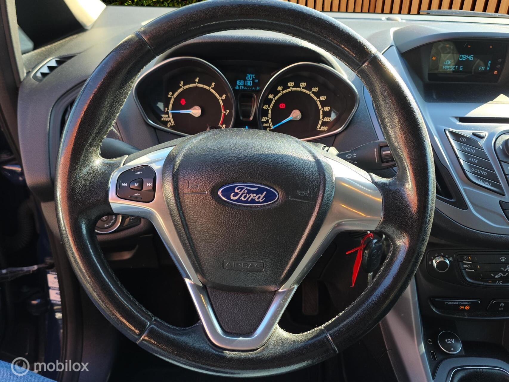 Foto van Ford B-max