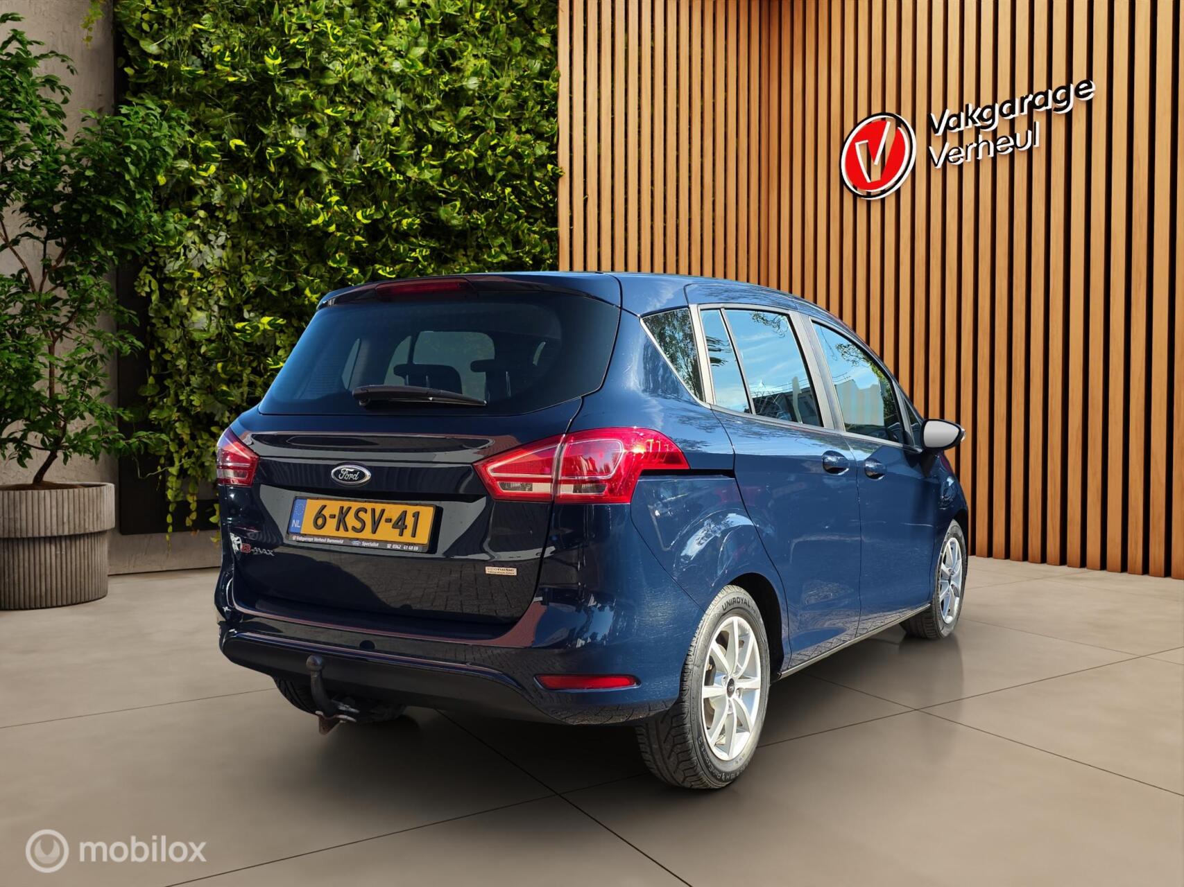 Foto van Ford B-max
