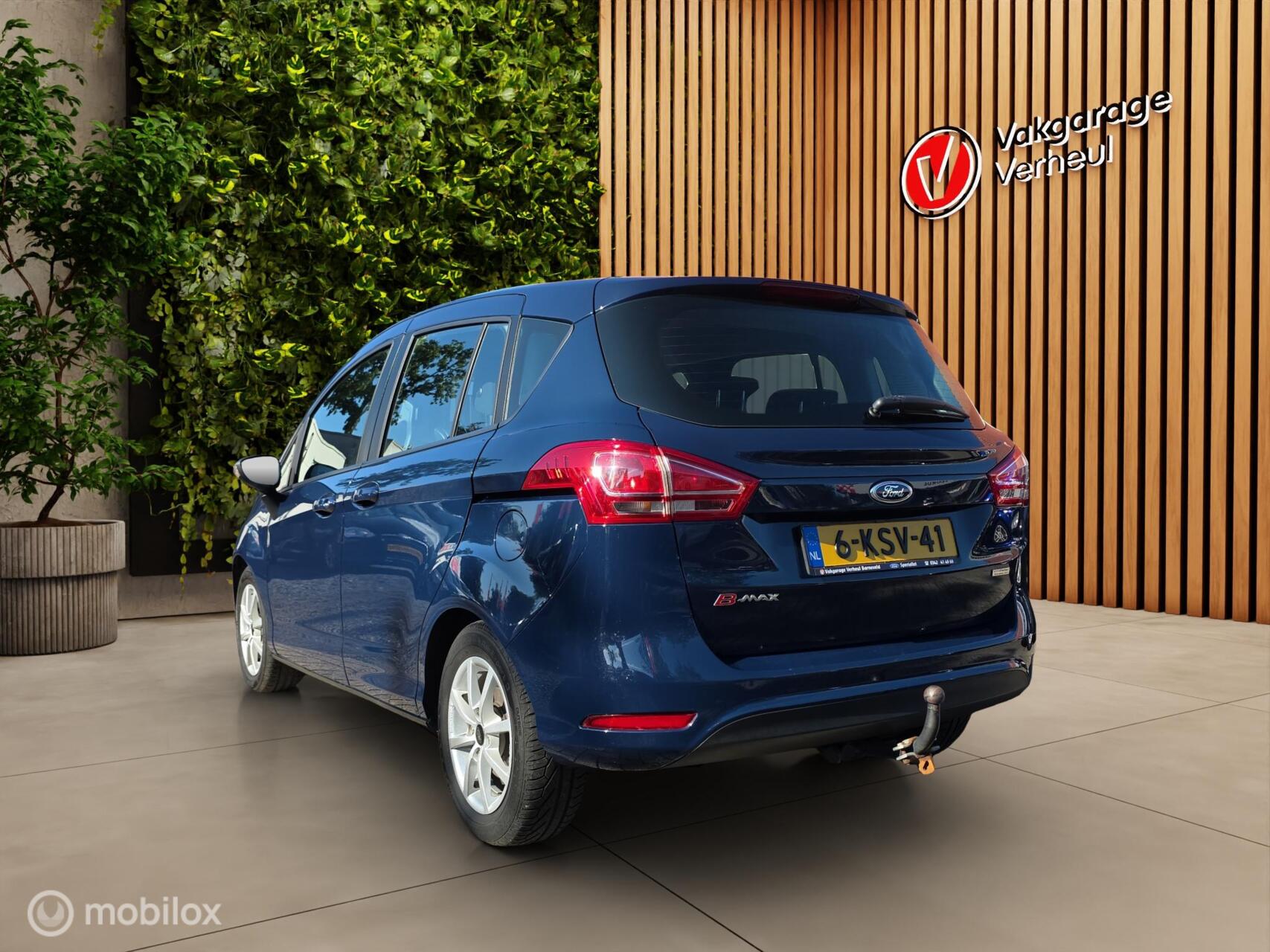 Foto van Ford B-max