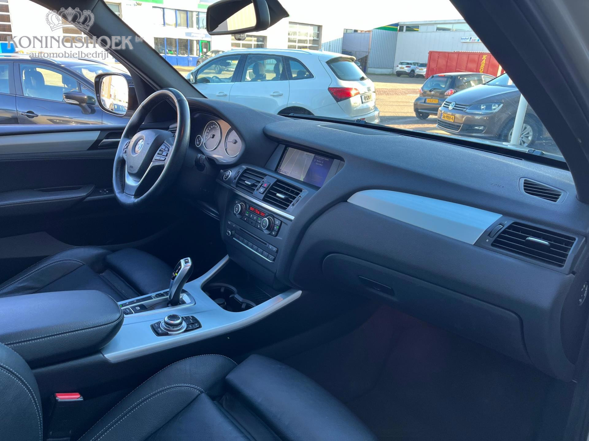 Foto van BMW X3 xDrive 20i